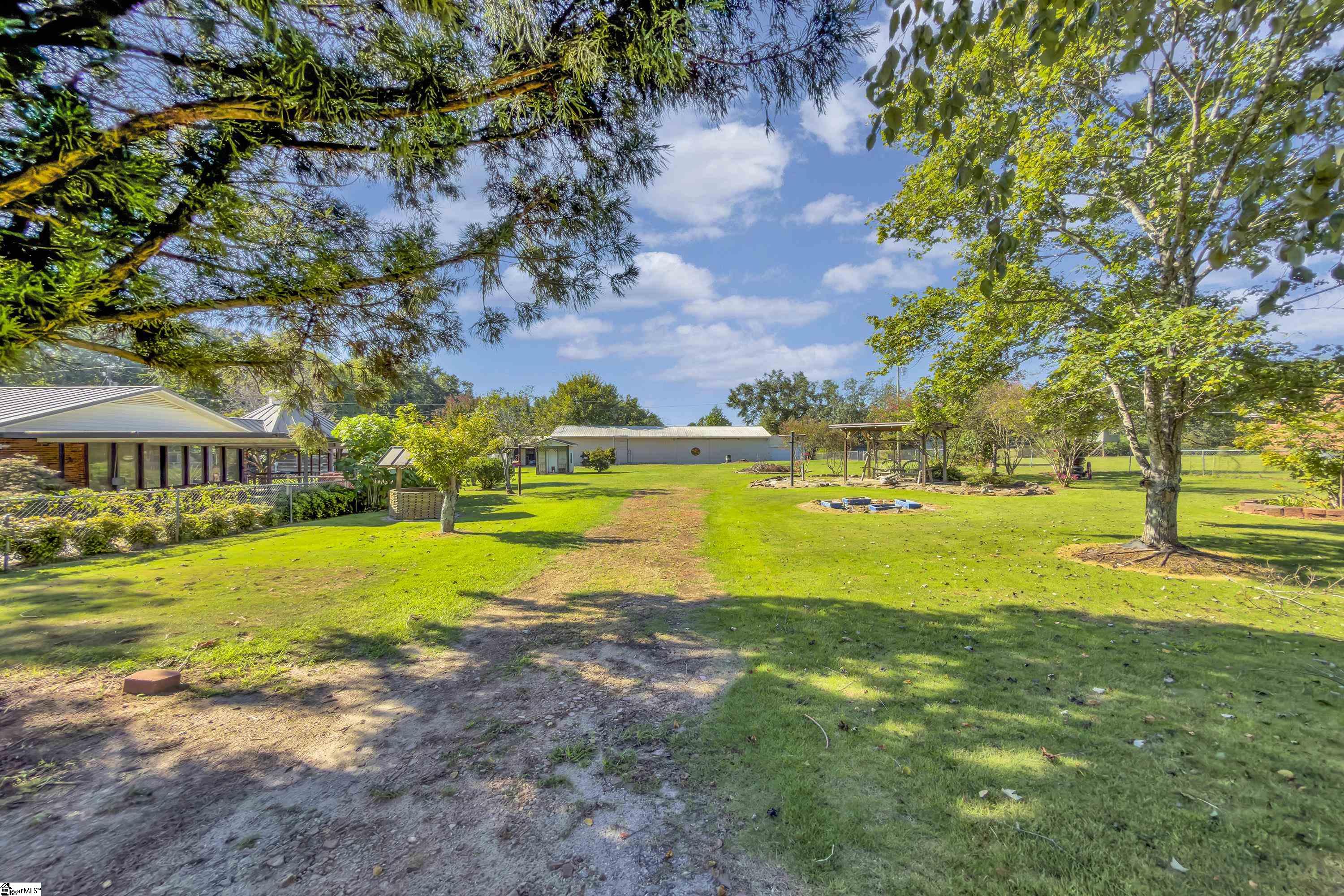 619 Foster Road Property Photo 38