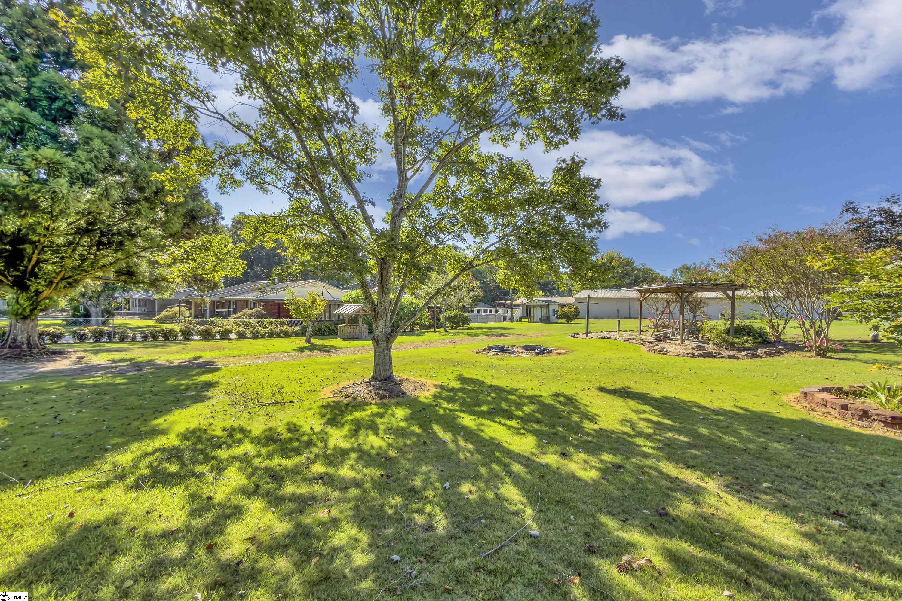619 Foster Road Property Photo 39