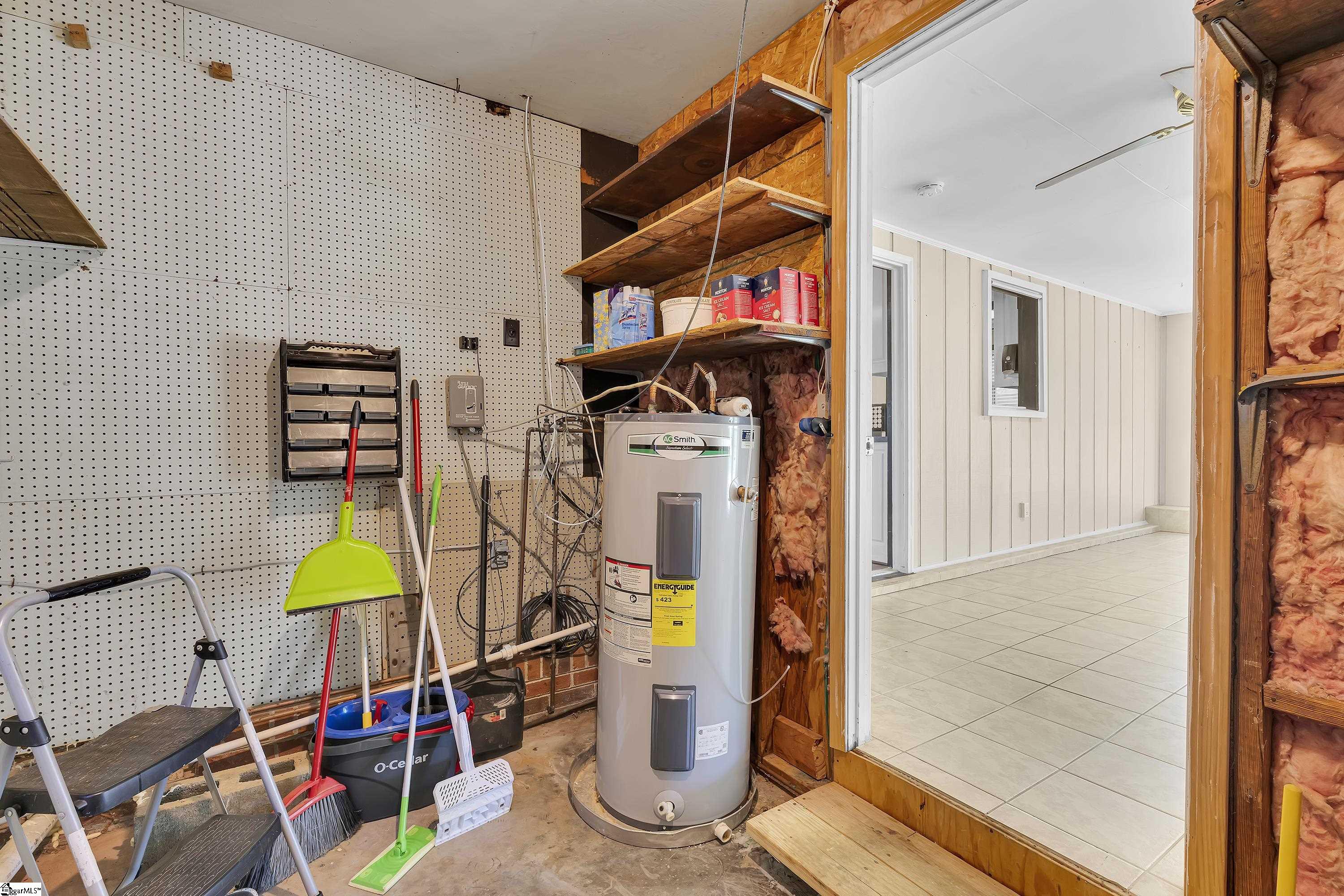 619 Foster Road Property Photo 43