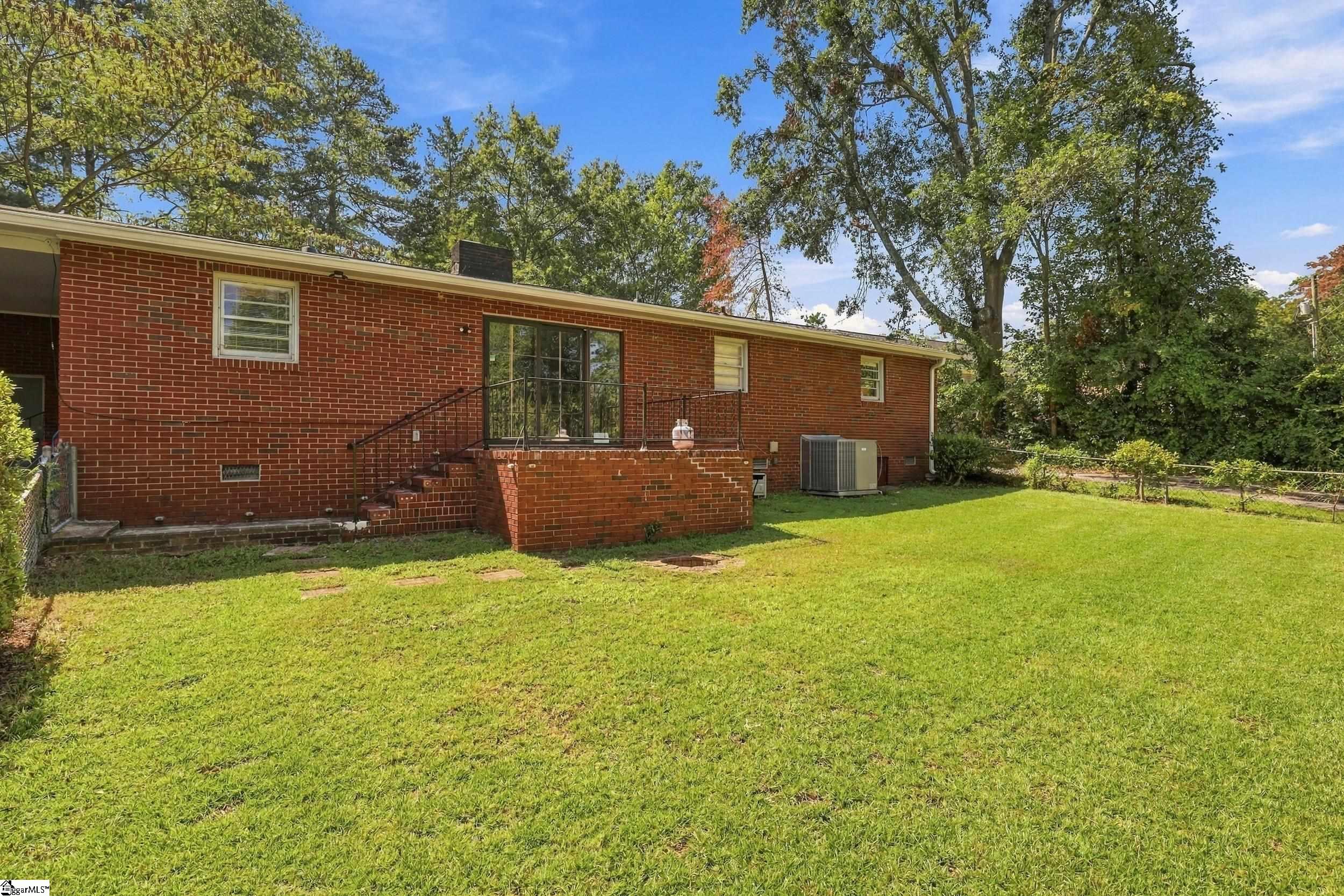 118 Kensington Drive Property Photo 26