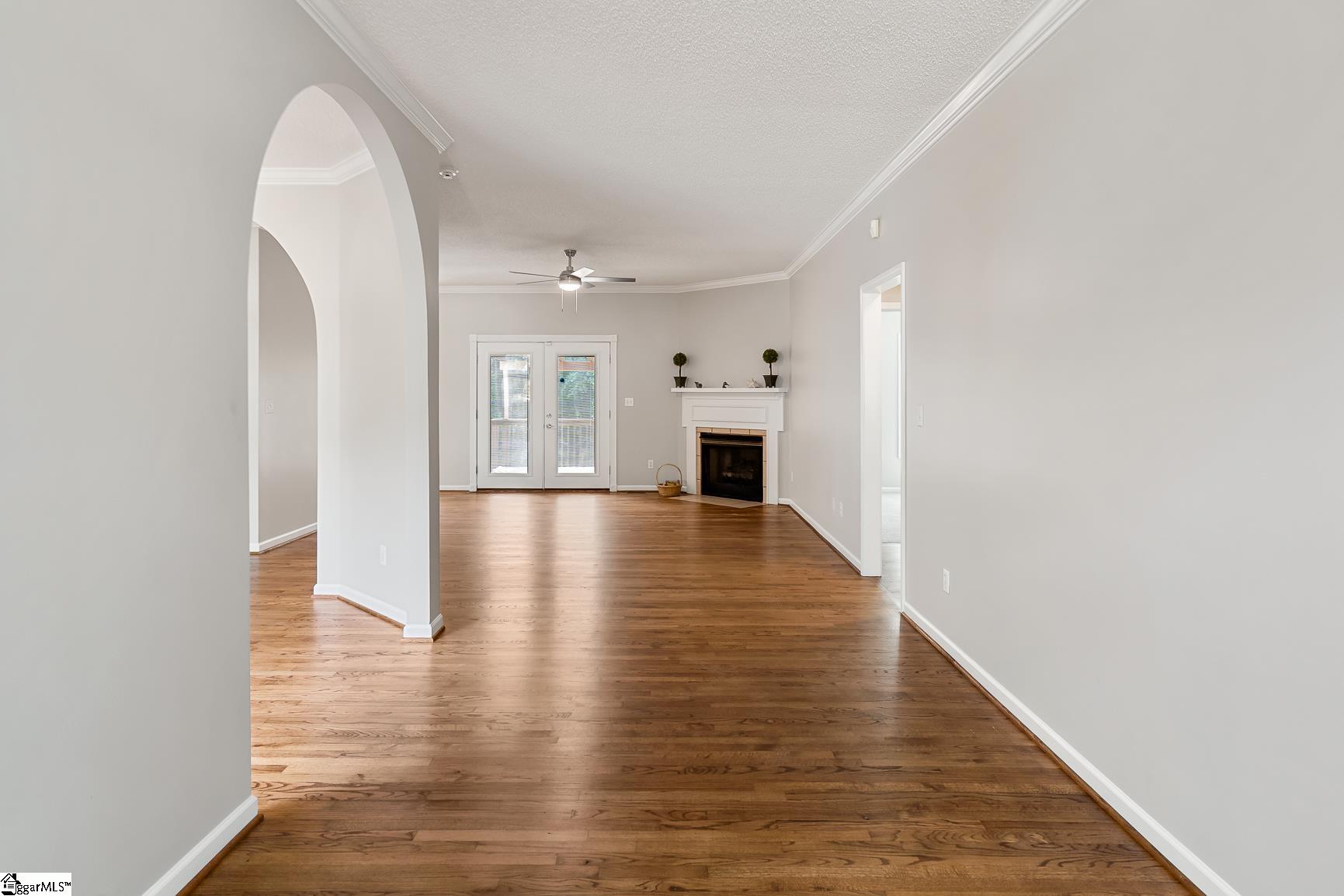 191 Amberwood Drive Property Photo 3