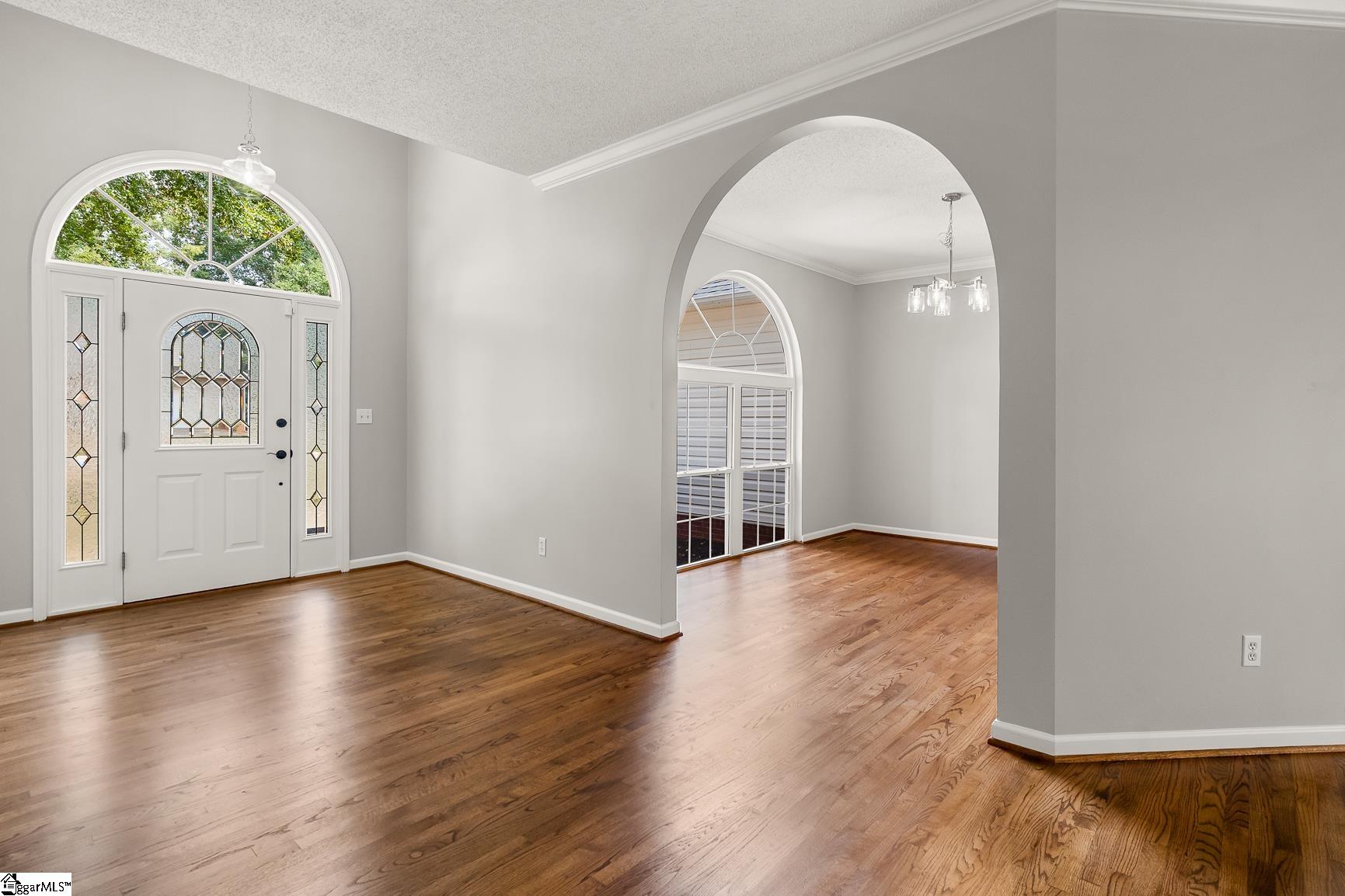 191 Amberwood Drive Property Photo 4