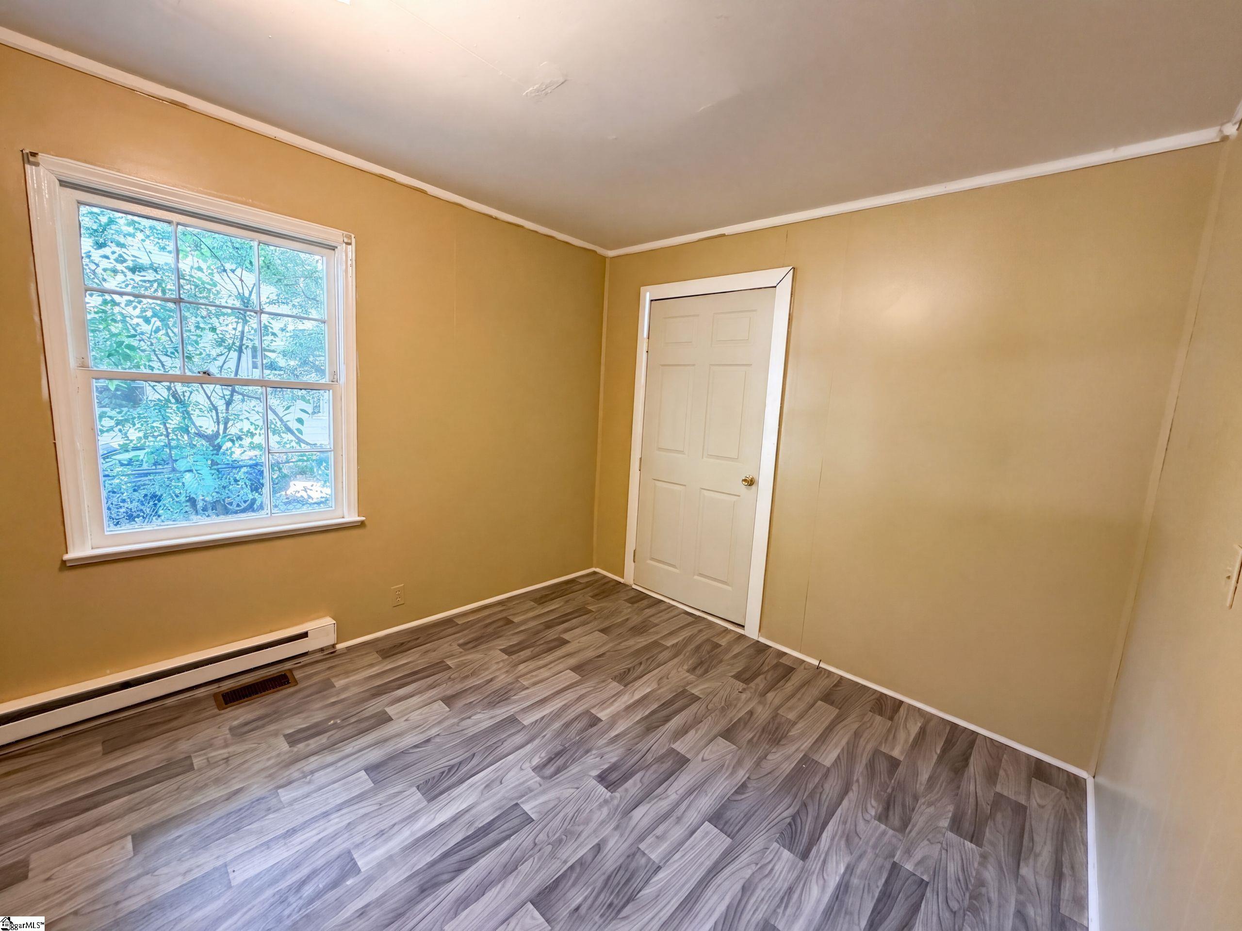 372 Oliver Street Property Photo 10