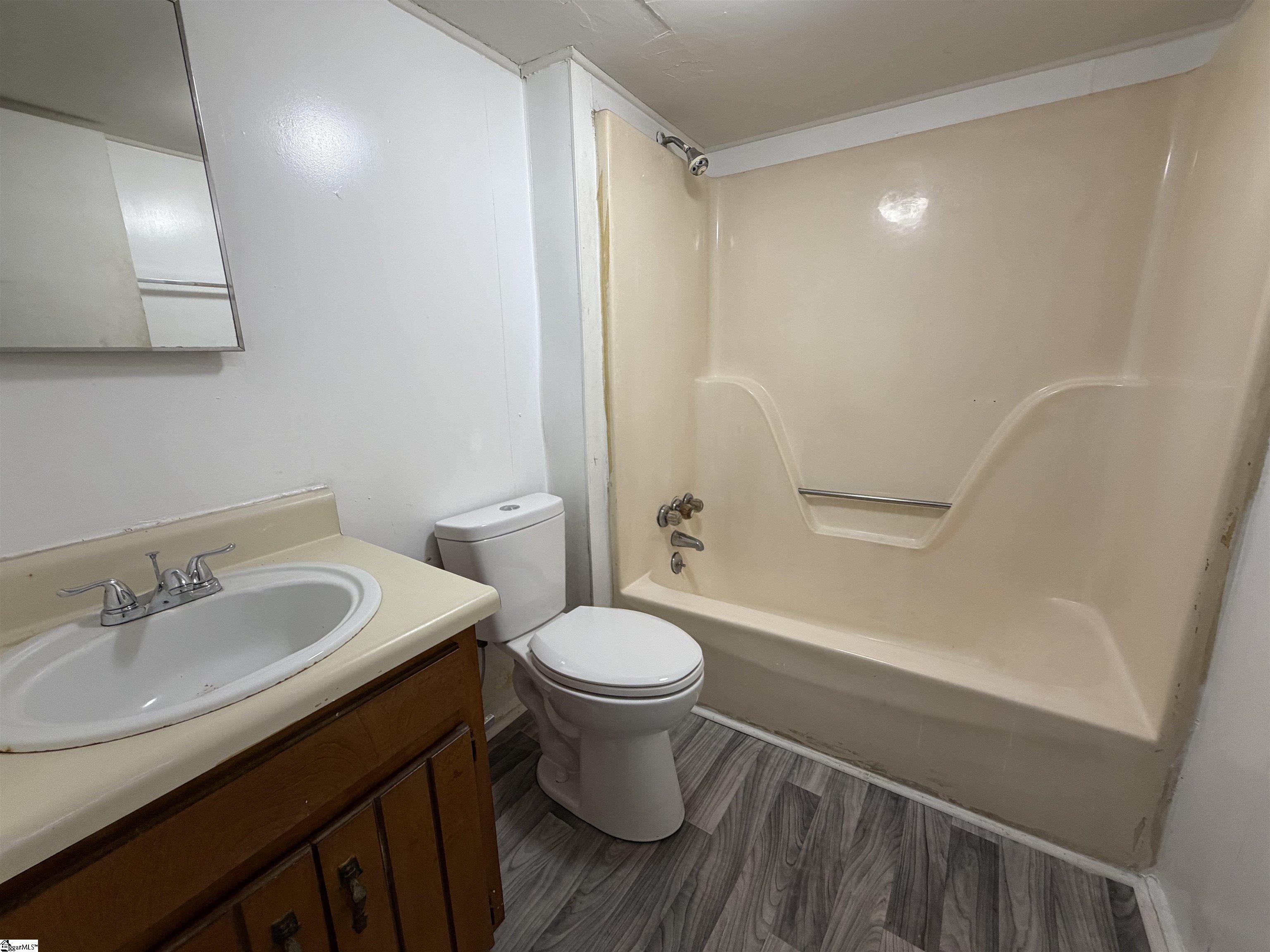 372 Oliver Street Property Photo 12