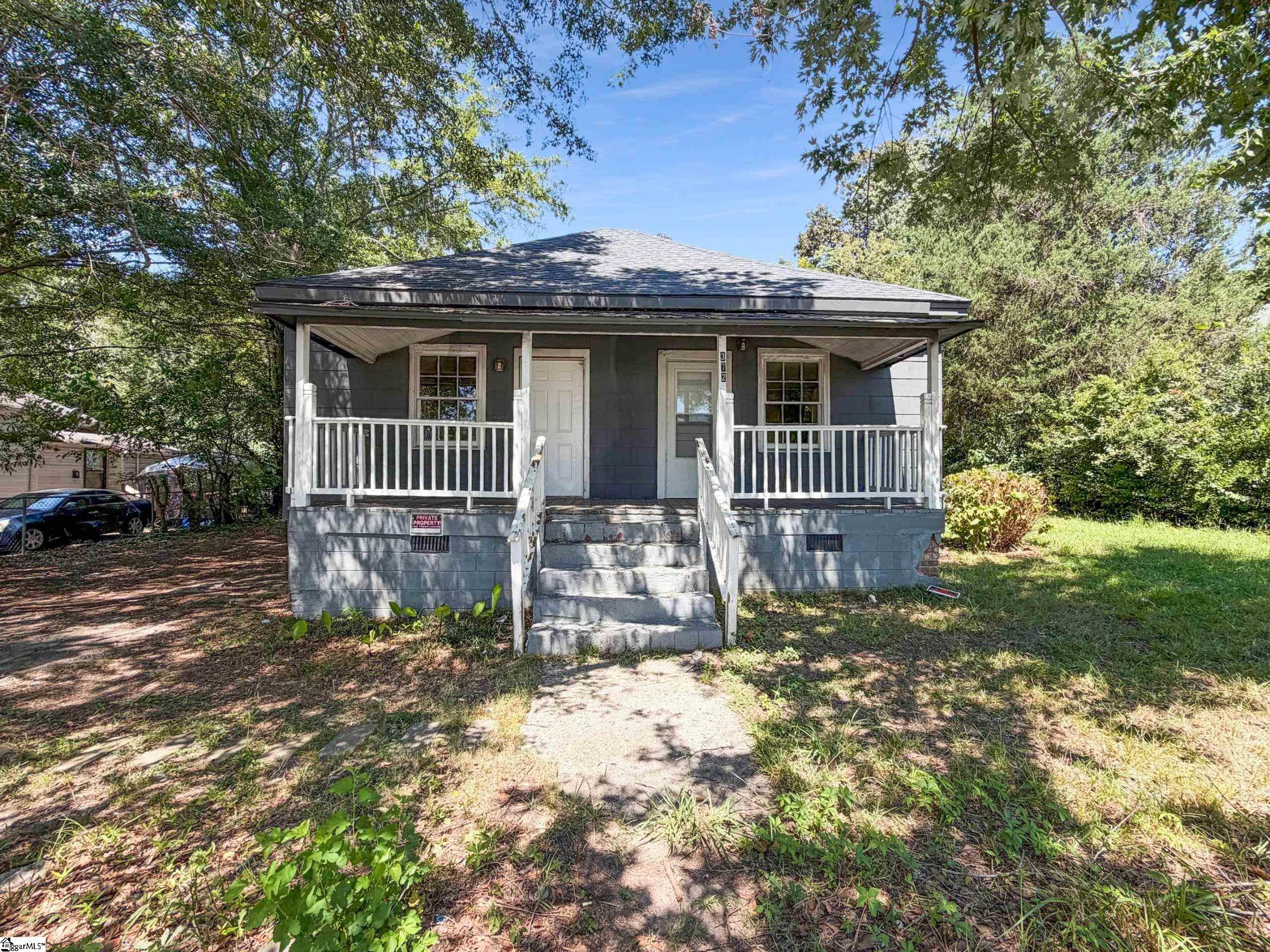 372 Oliver Street Property Photo 17