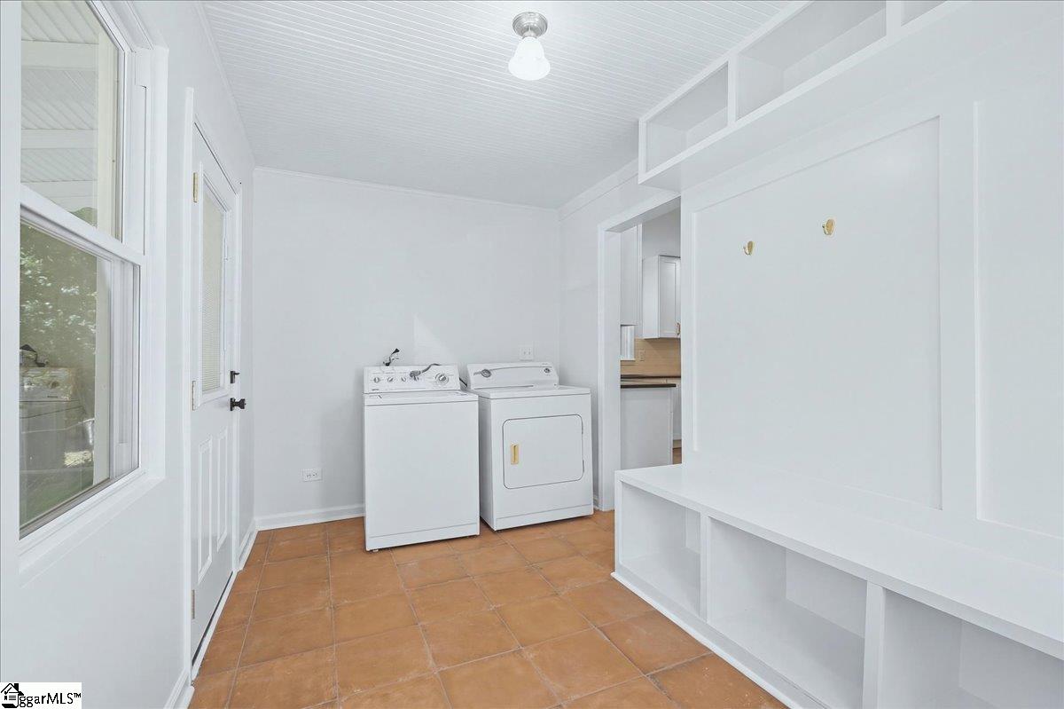 218 Elaine Avenue Property Photo 17
