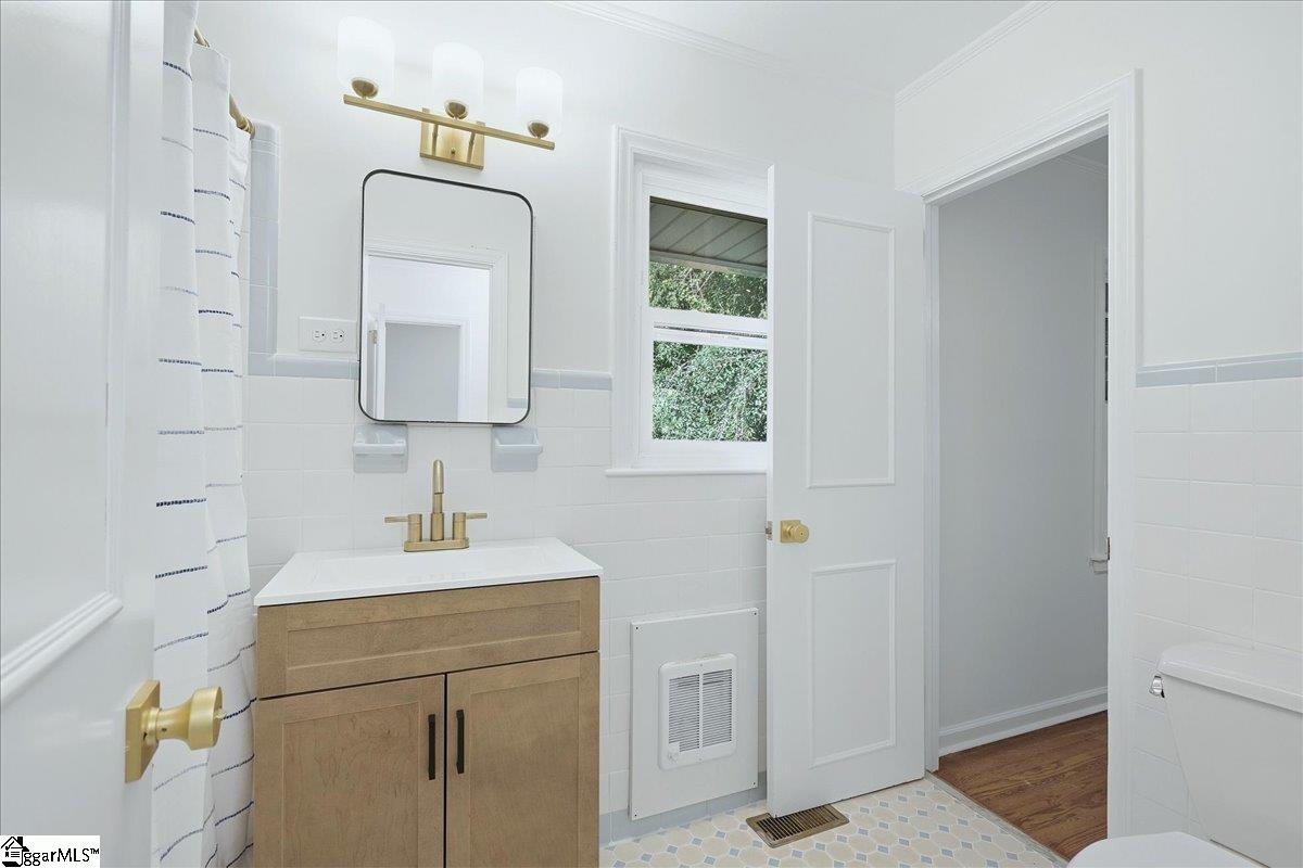 218 Elaine Avenue Property Photo 21