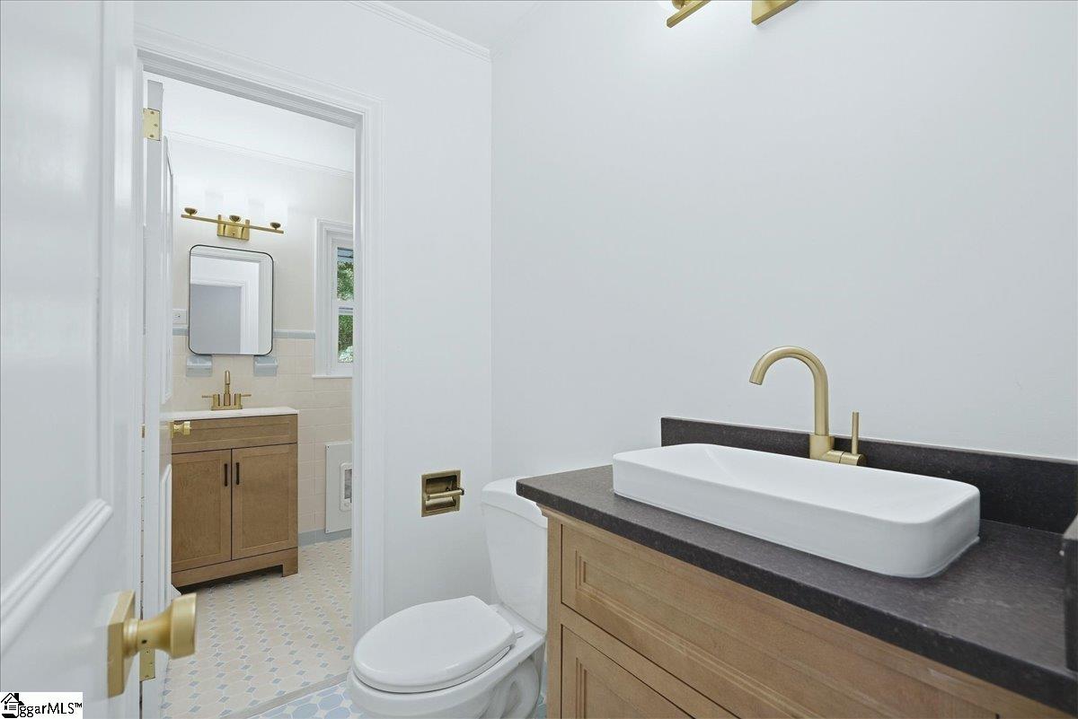 218 Elaine Avenue Property Photo 22