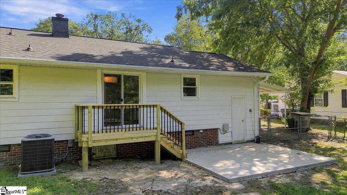 218 Elaine Avenue Property Photo 28