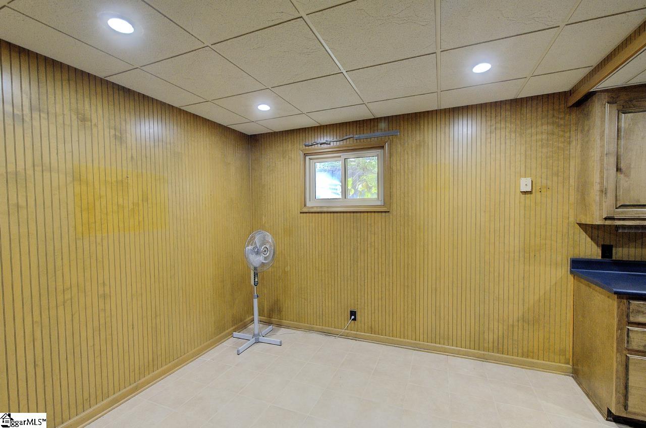 1206 Lakeview Drive Property Photo 13