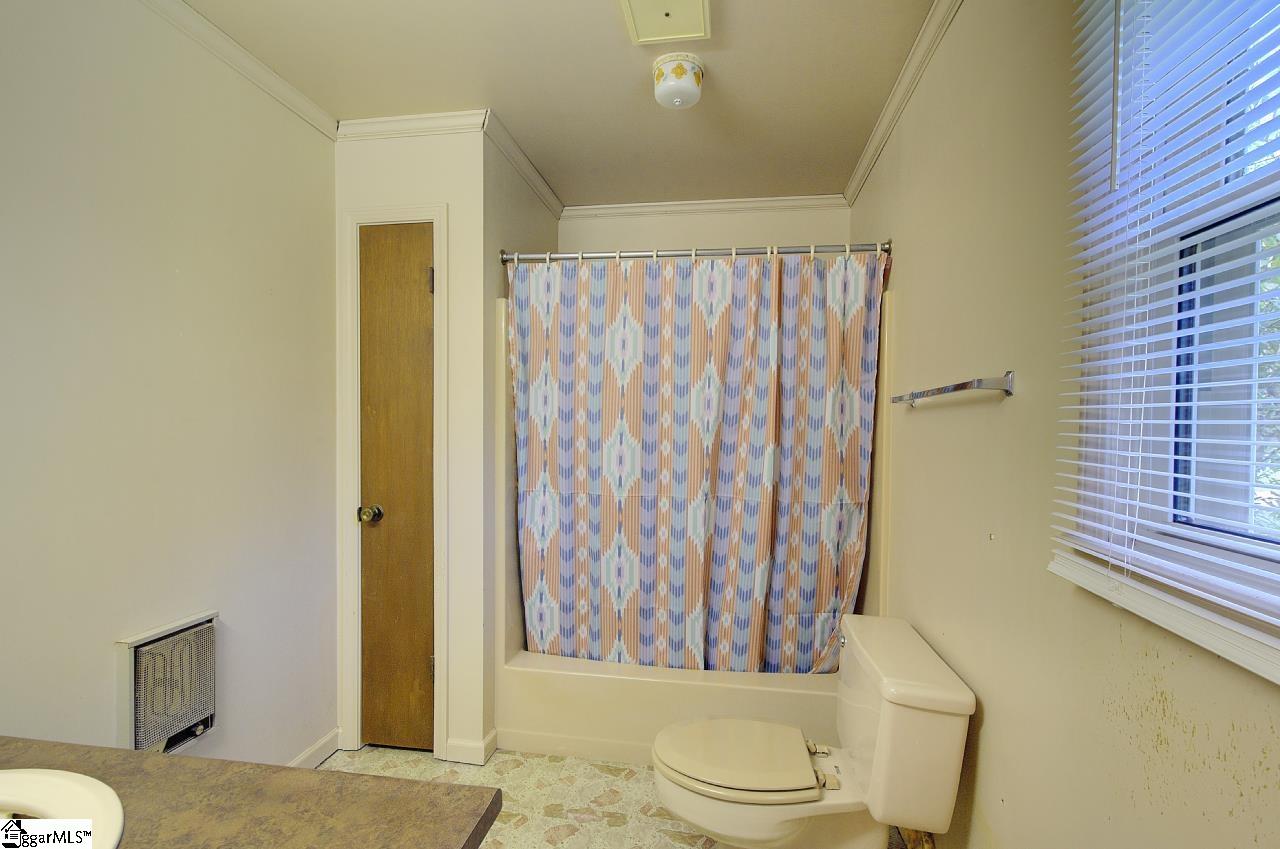 1206 Lakeview Drive Property Photo 19