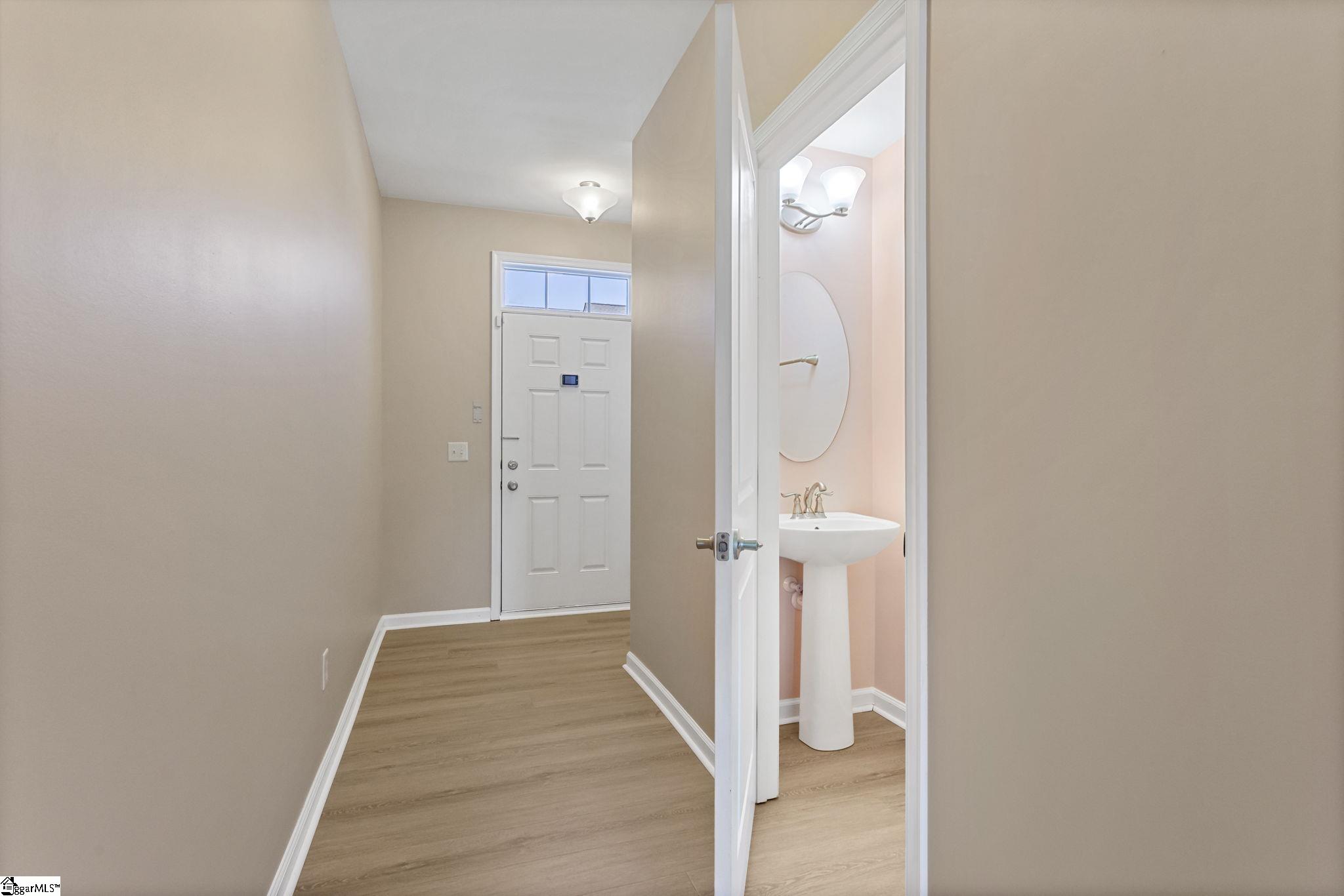 22 Irvington Drive Property Photo 7