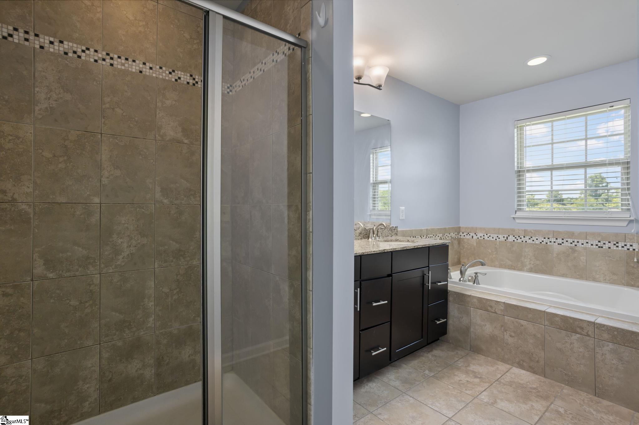 22 Irvington Drive Property Photo 24