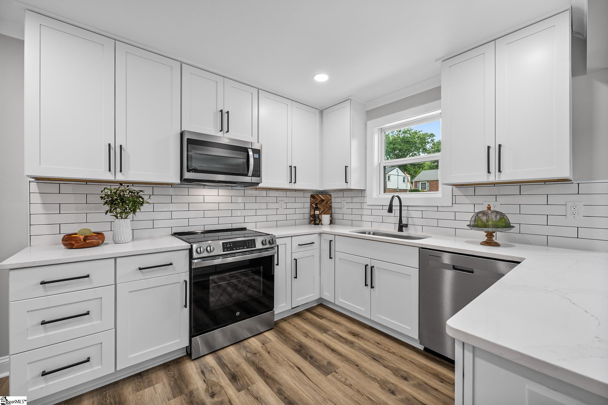 22 Gurley Avenue Property Photo 11