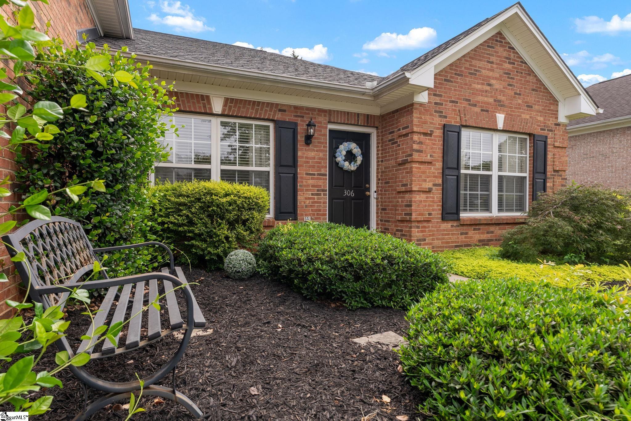 306 Jockey Court Property Photo 1