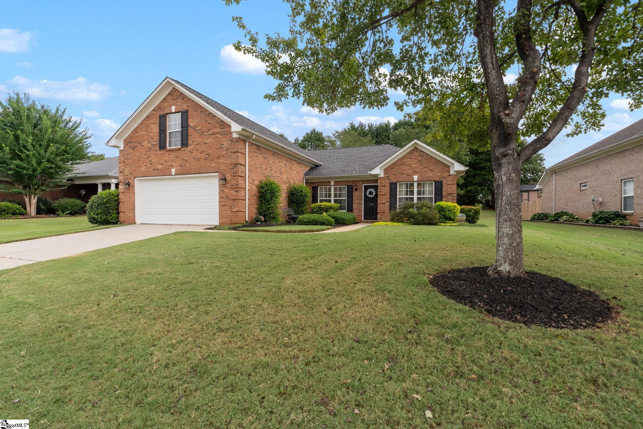 306 Jockey Court Property Photo 3