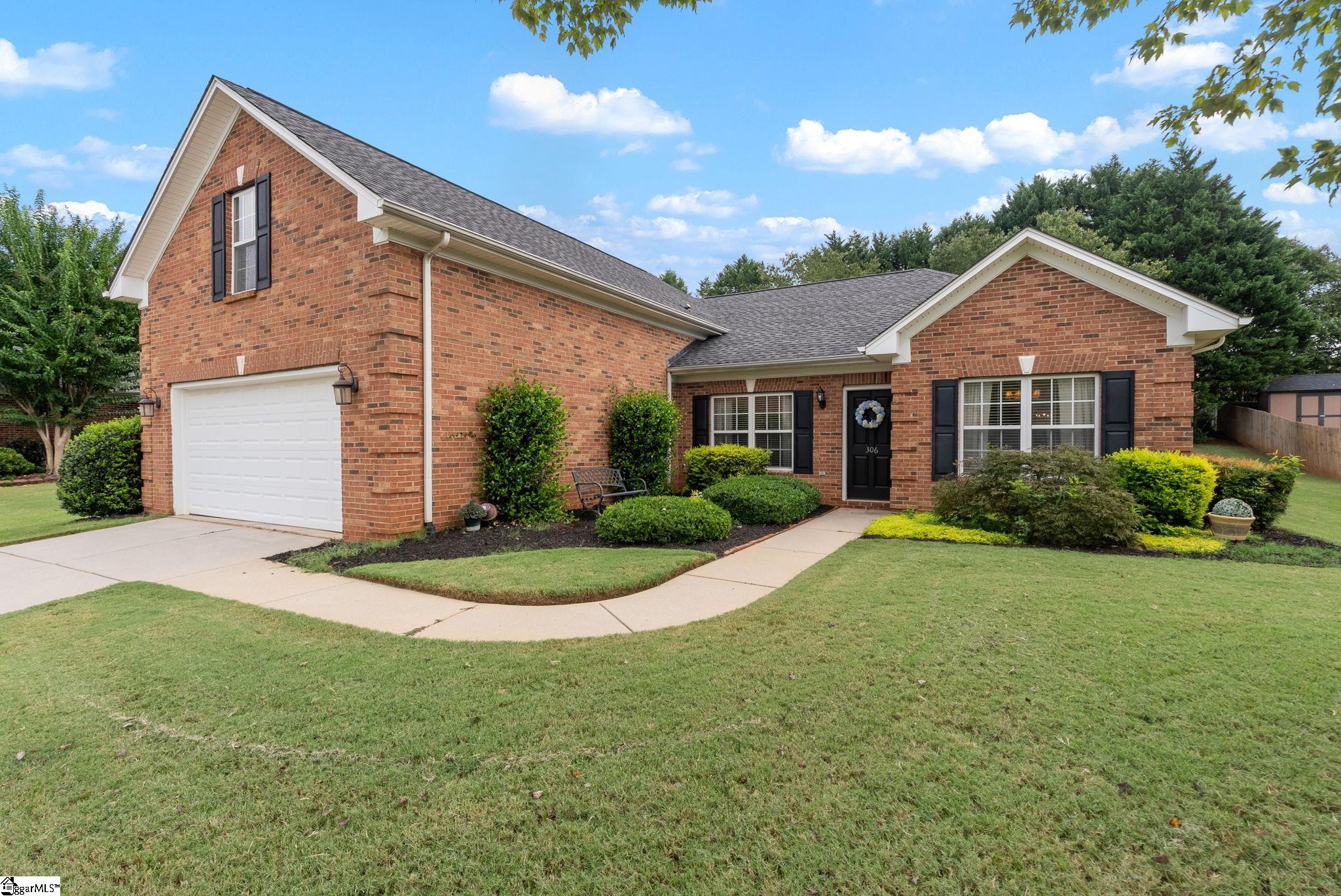 306 Jockey Court Property Photo 4