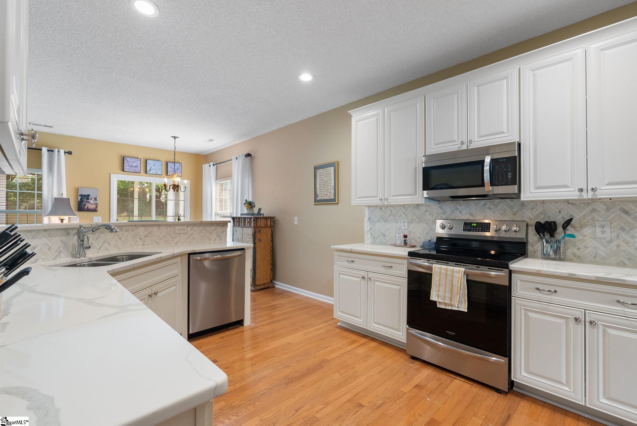 306 Jockey Court Property Photo 9