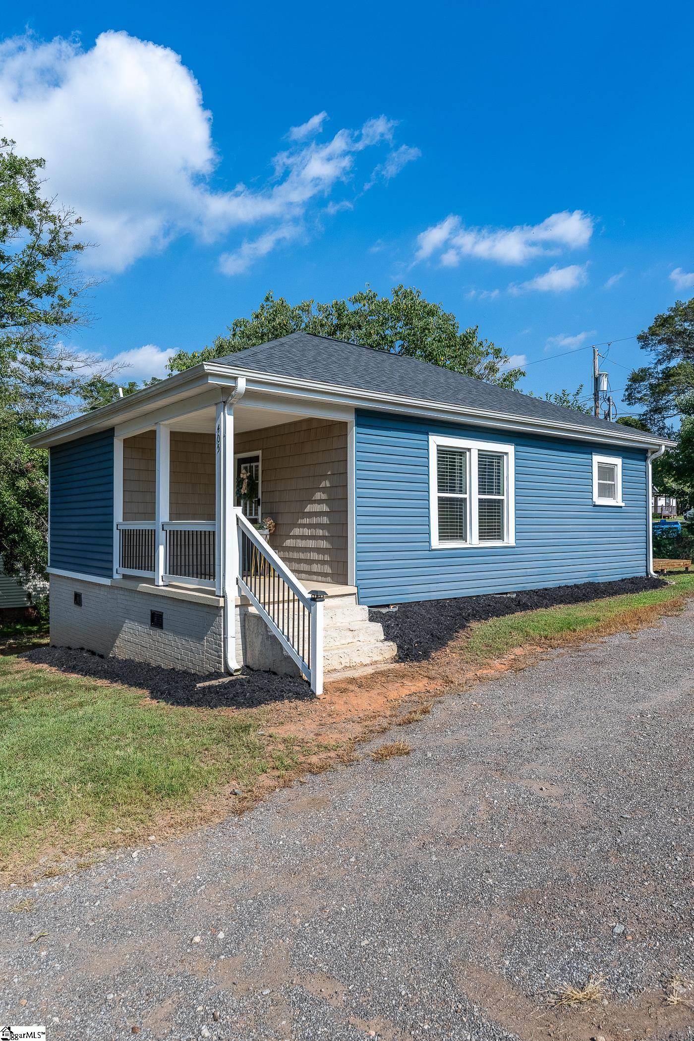 405 Hill Street Property Photo 2