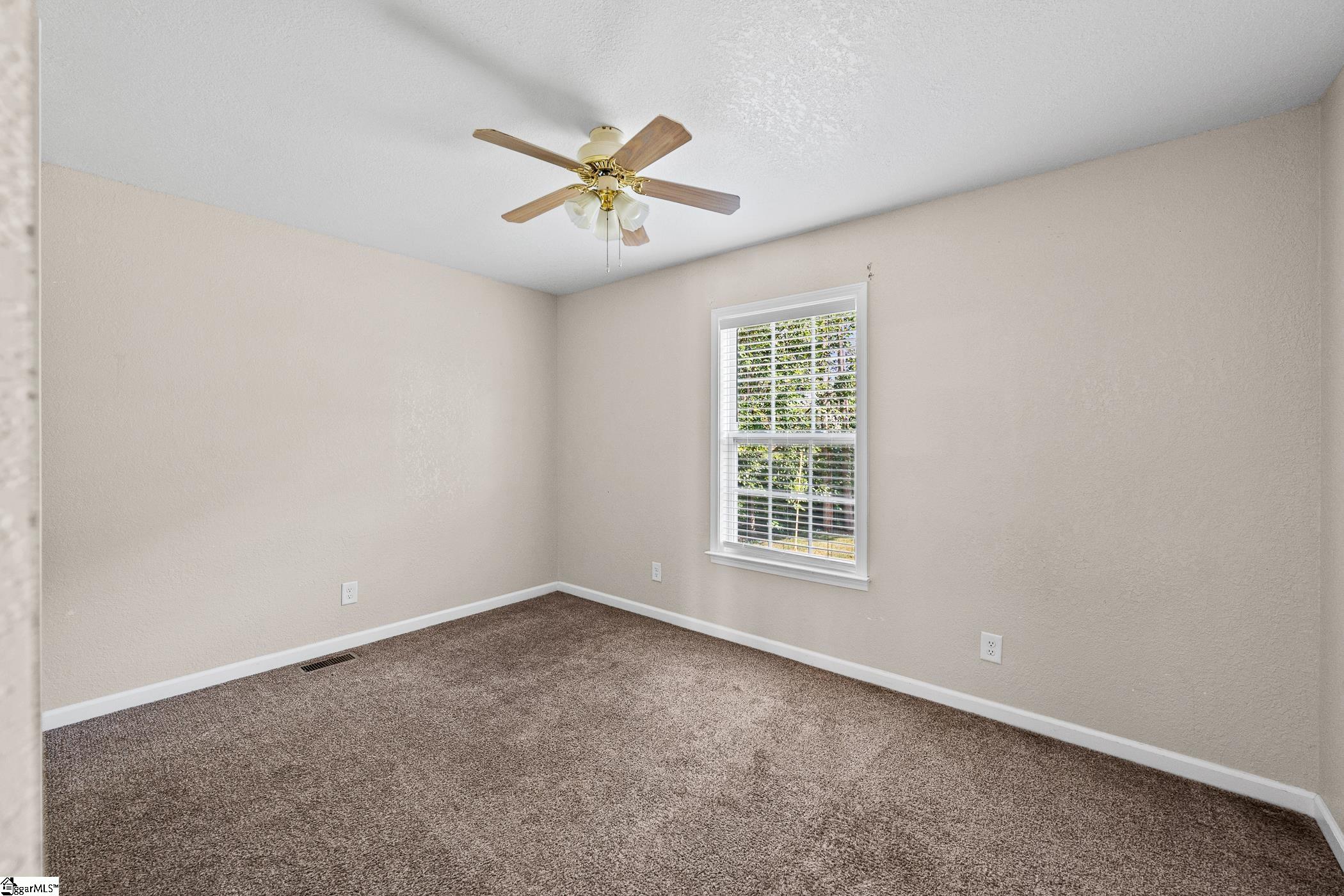 405 Hill Street Property Photo 20
