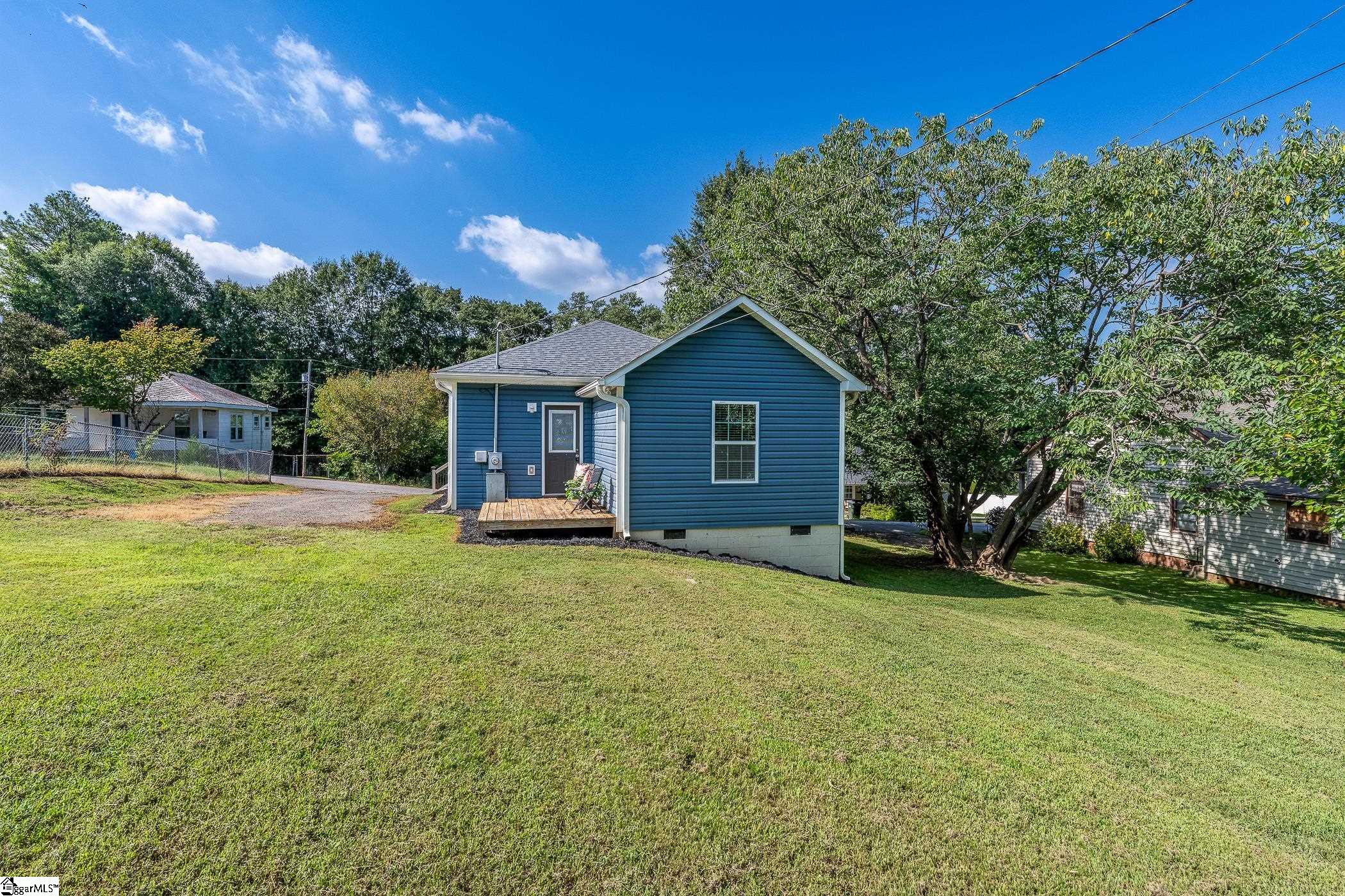 405 Hill Street Property Photo 25
