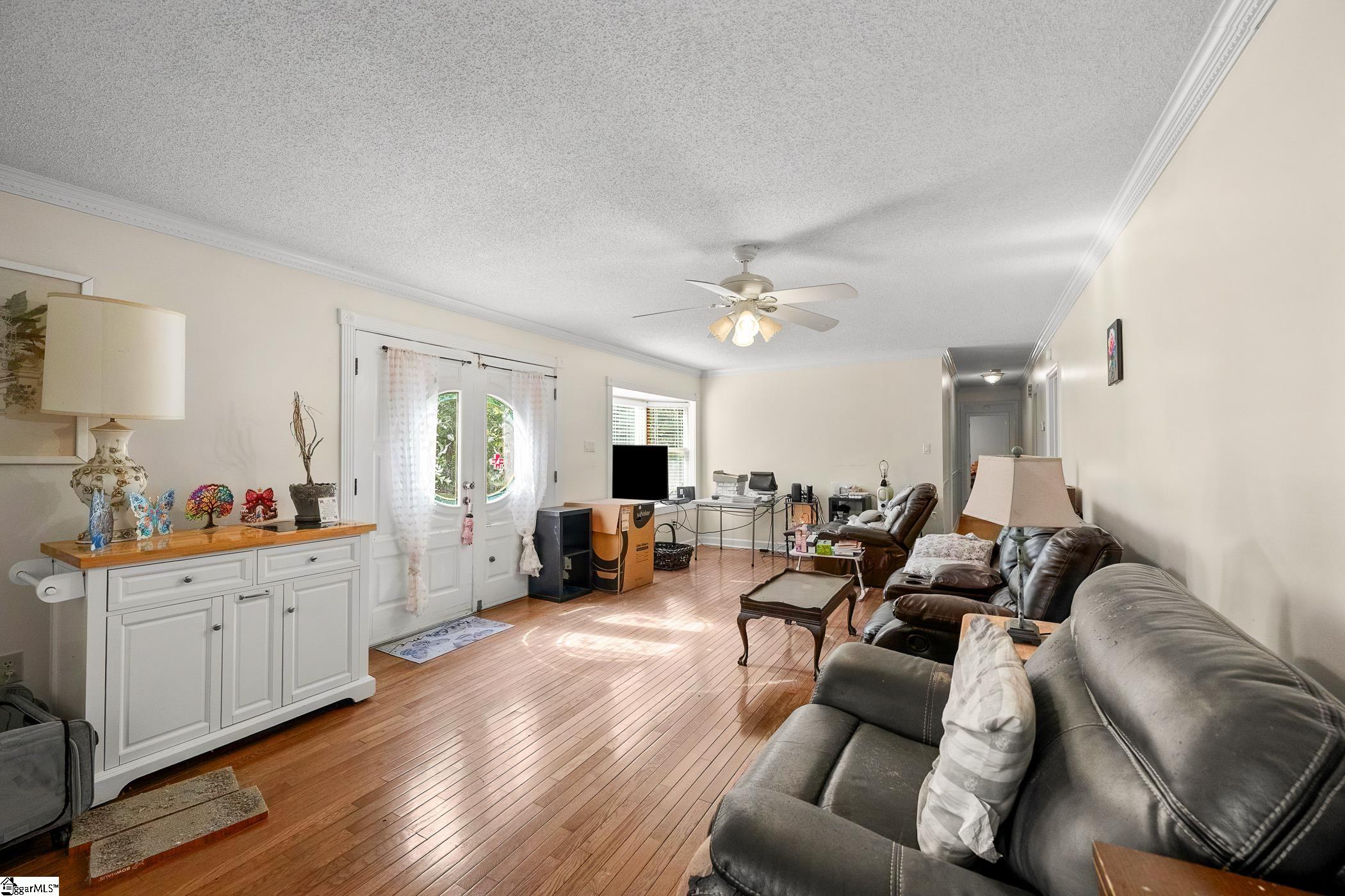 4080 Highway 417 Property Photo 3