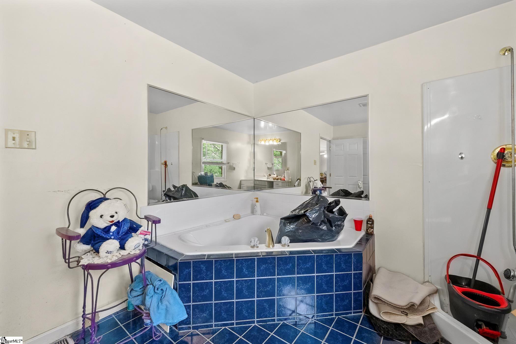 4080 Highway 417 Property Photo 15