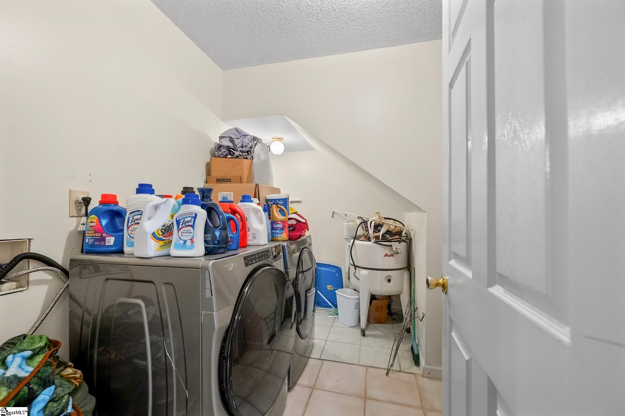 4080 Highway 417 Property Photo 18