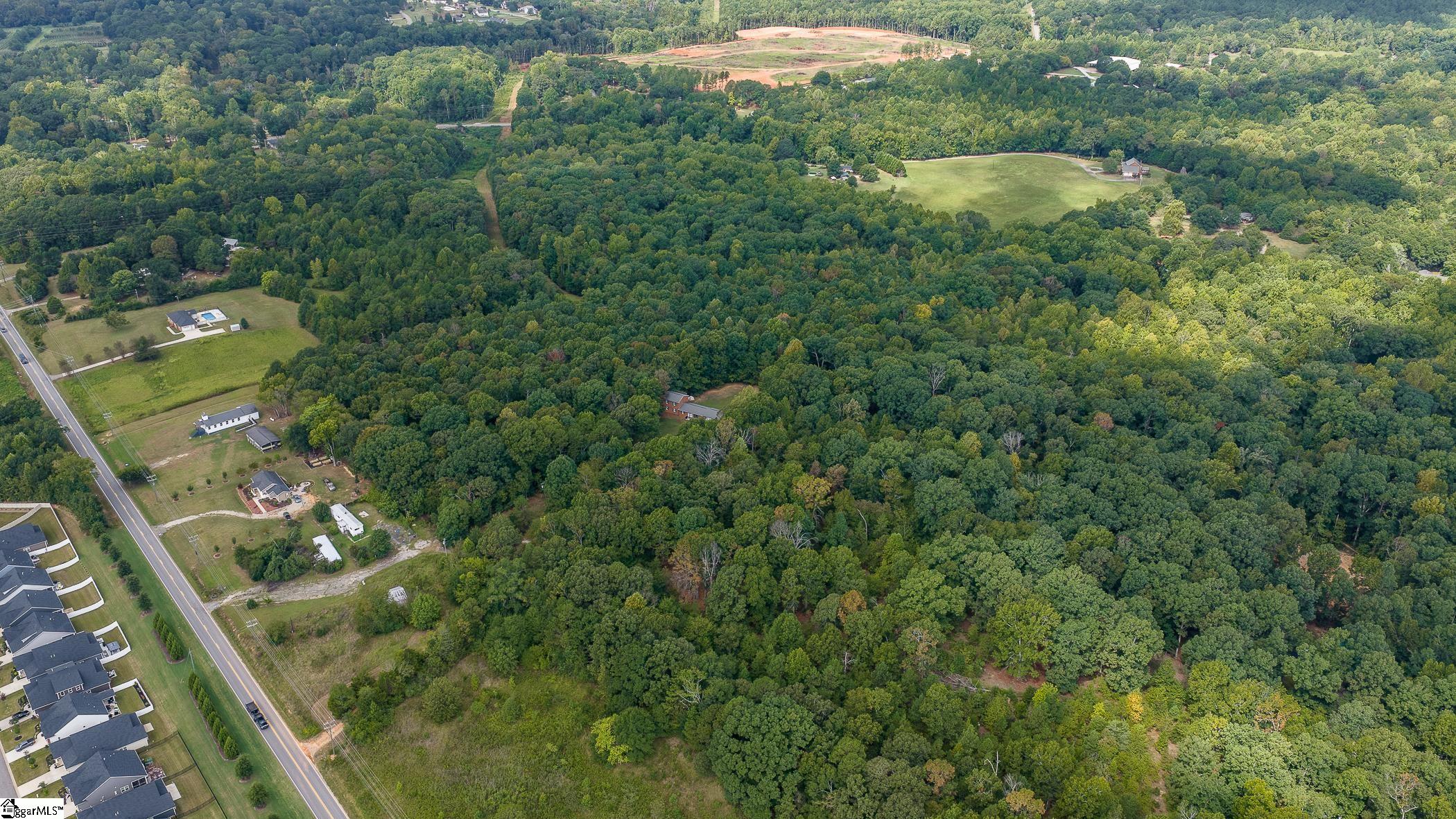 4080 Highway 417 Property Photo 32