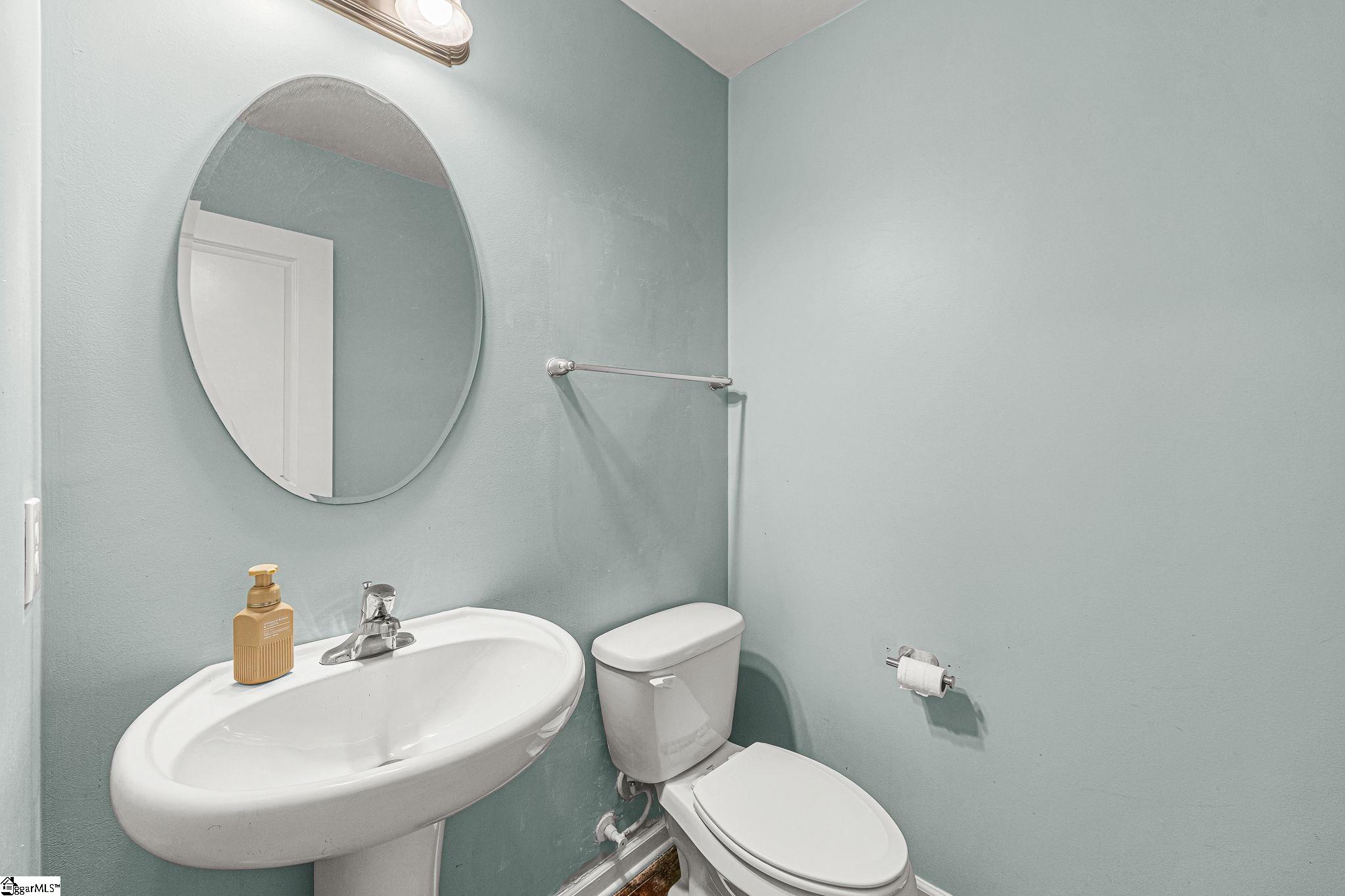 132 Hamilton Court Property Photo 10