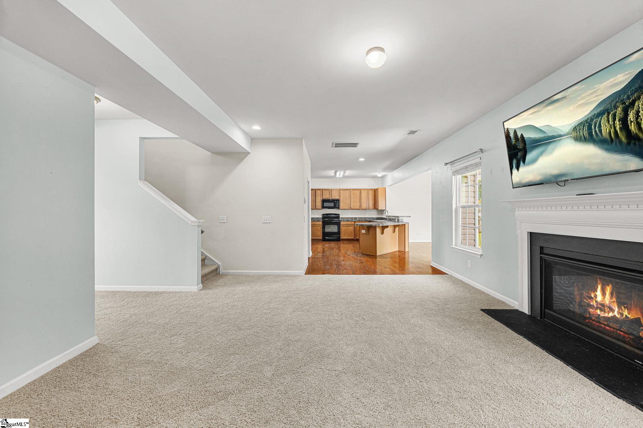 132 Hamilton Court Property Photo 12