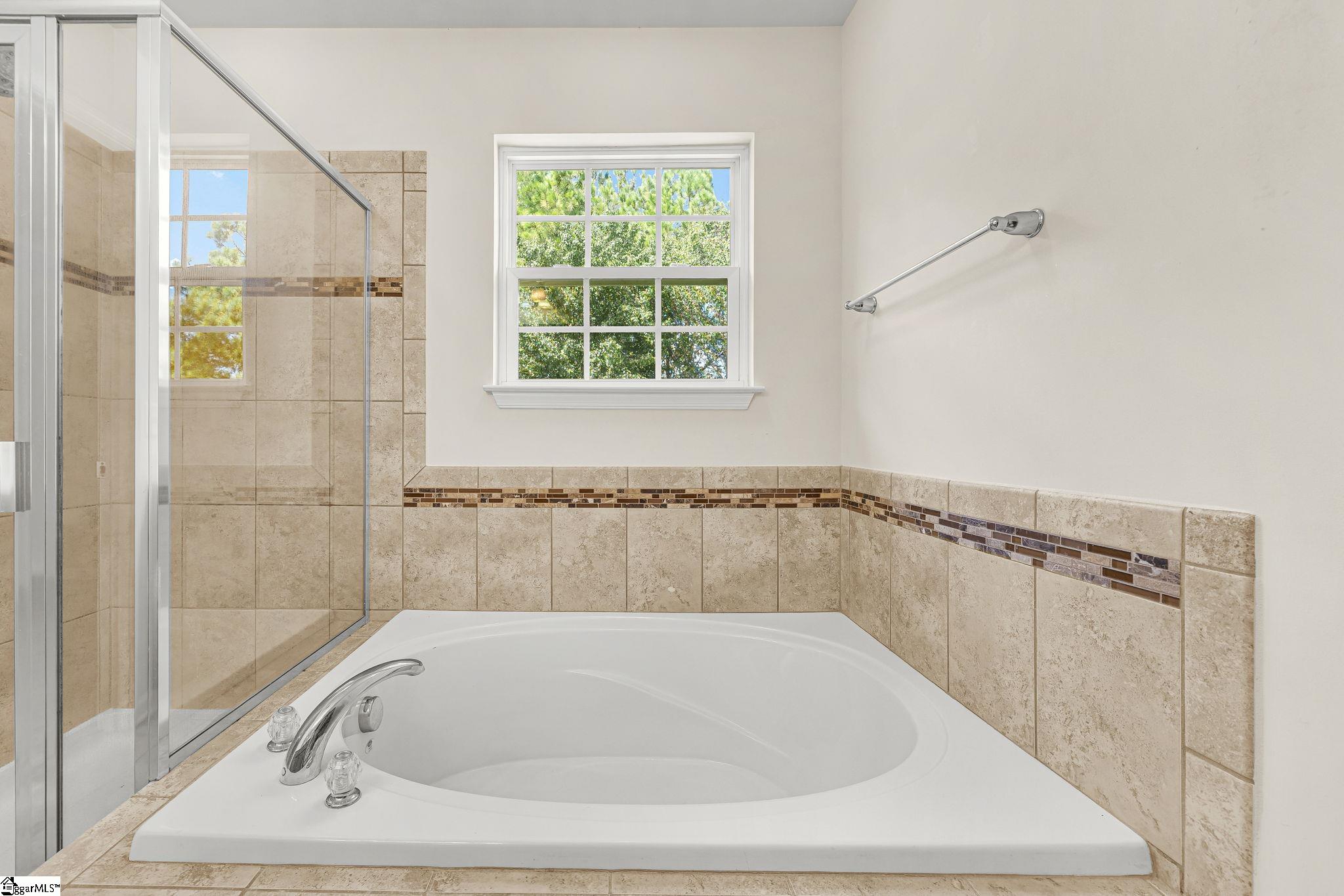 132 Hamilton Court Property Photo 34