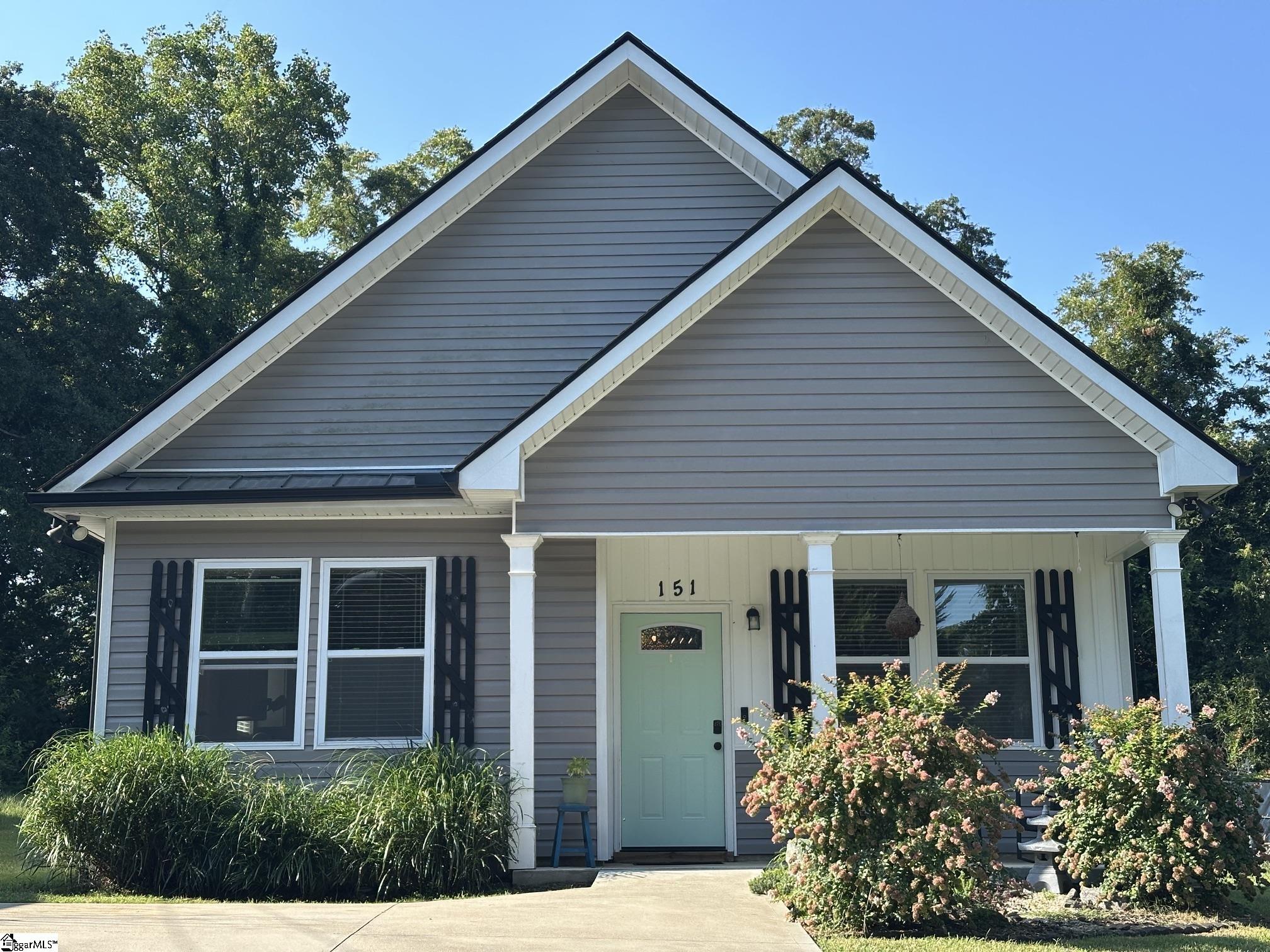 151 Carolina Avenue Property Photo 1