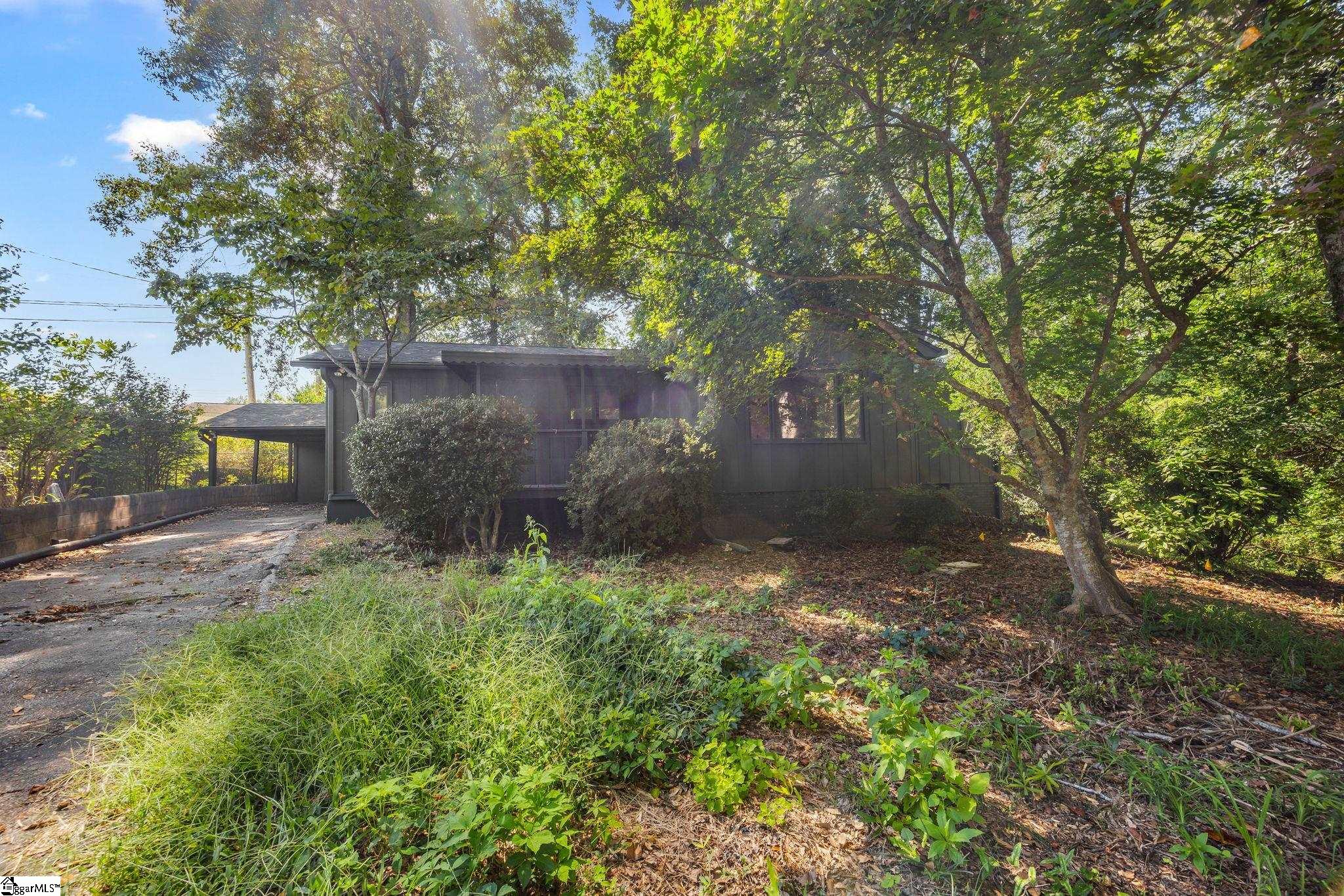 17 Ogden Drive Property Photo 1