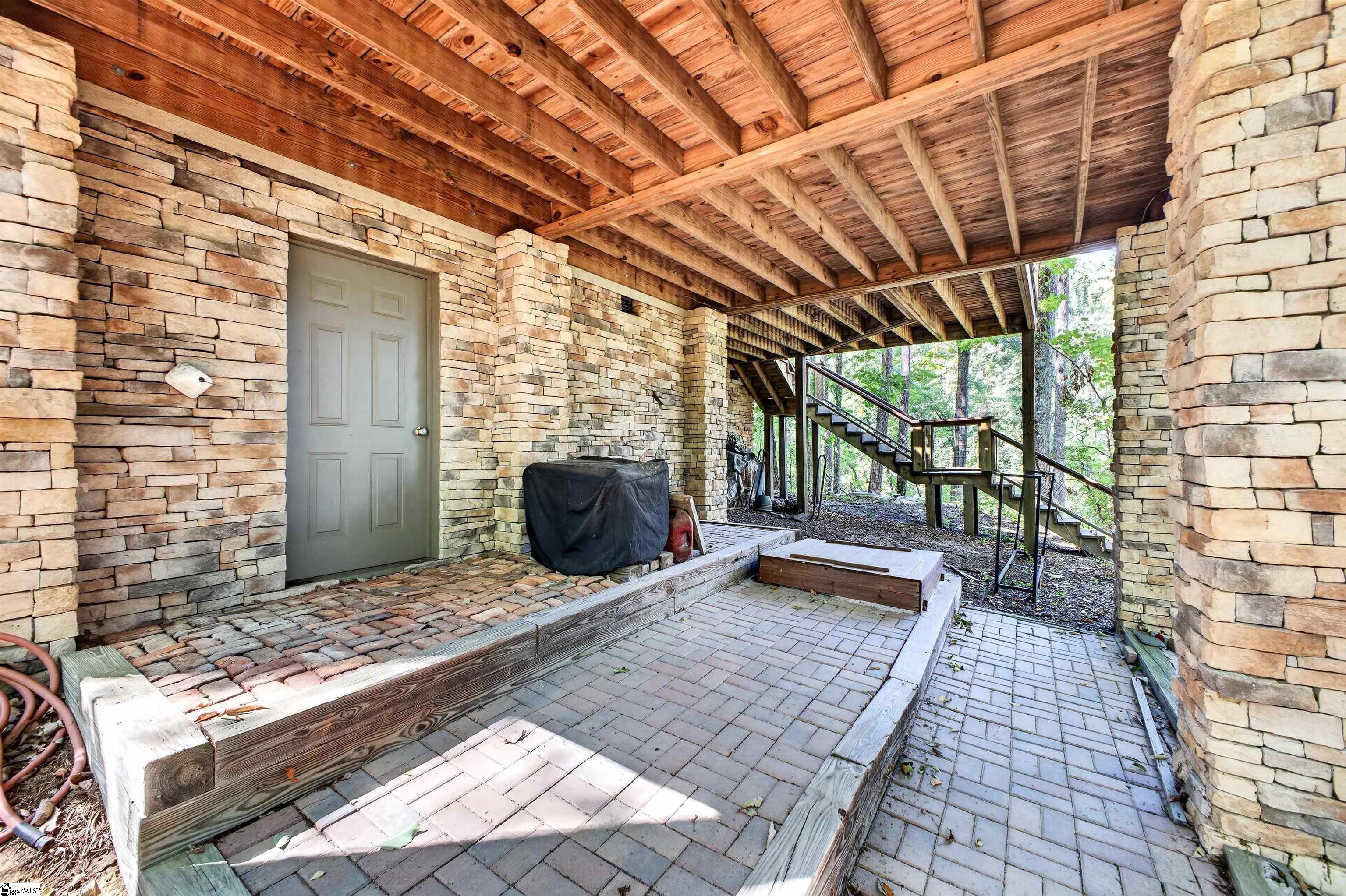 160 Duffs Mountain Road Property Photo 38
