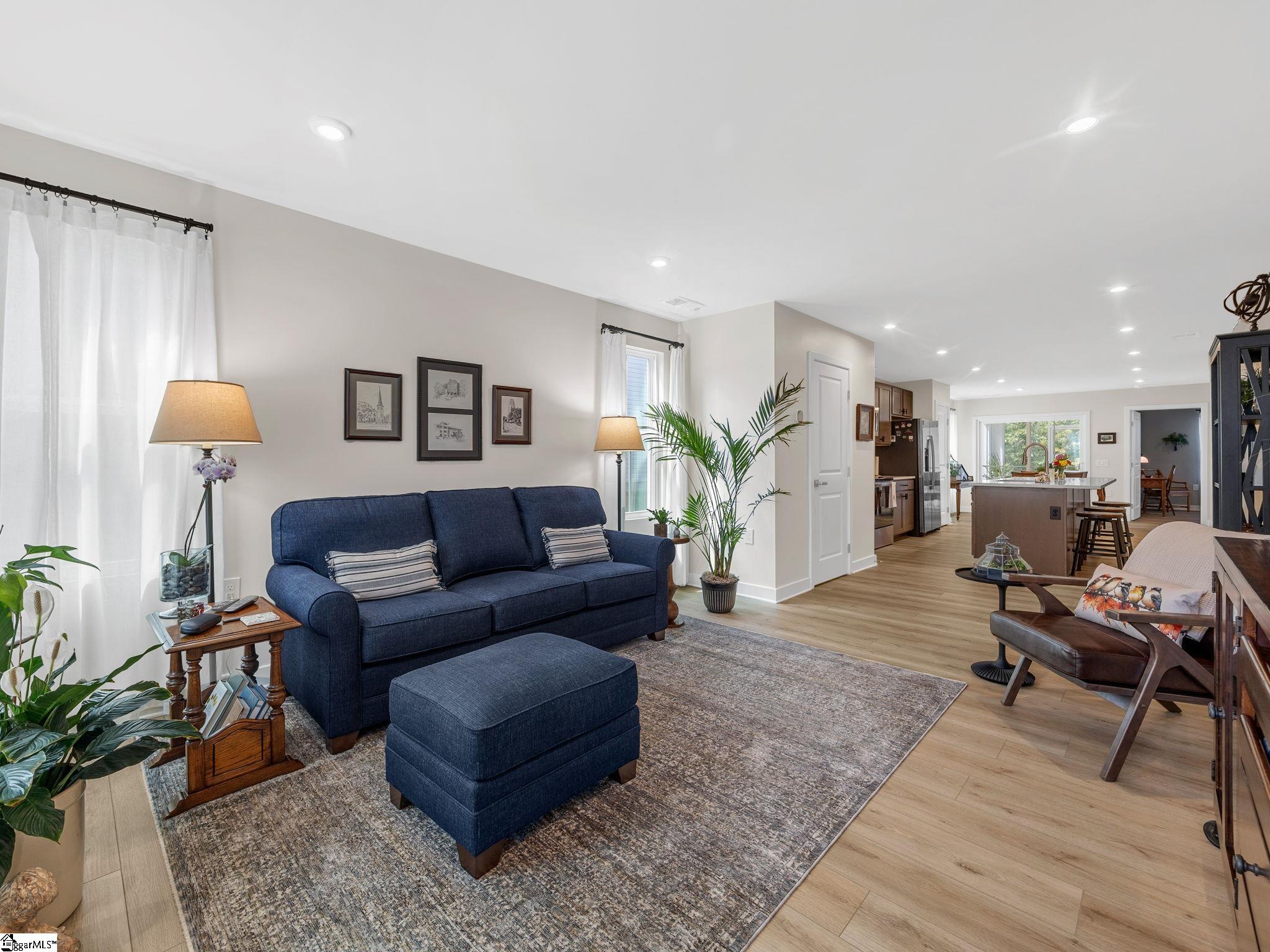 4551 Duparc Way Property Photo 4