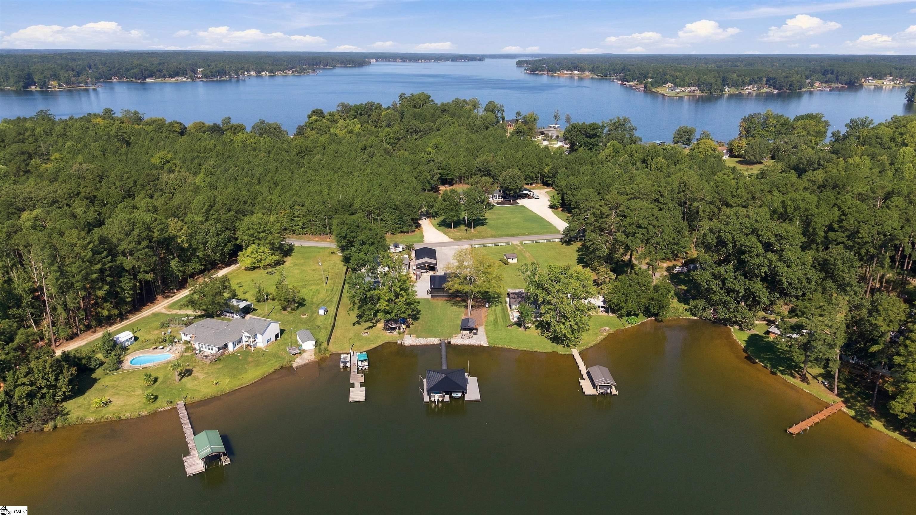 1820 Scurry Island Drive Property Photo 4