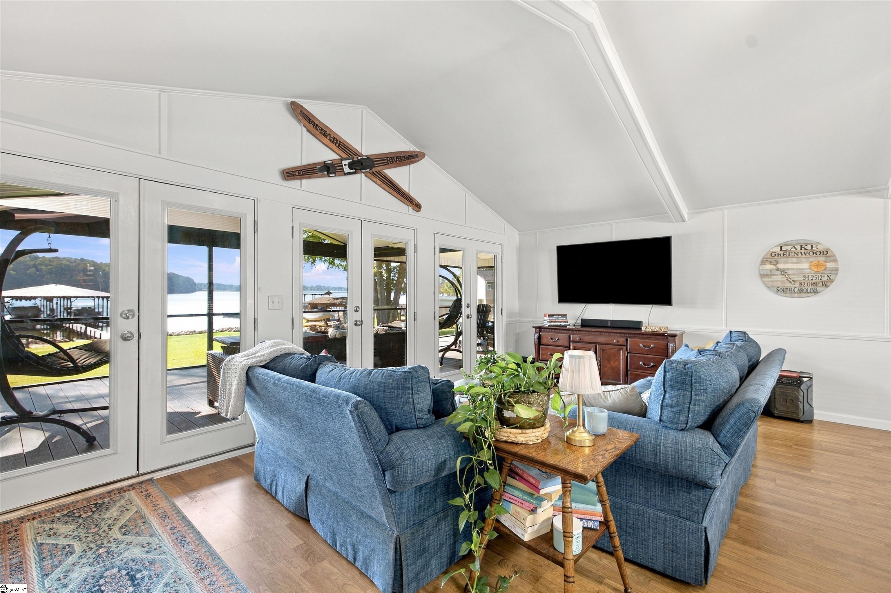 1820 Scurry Island Drive Property Photo 11