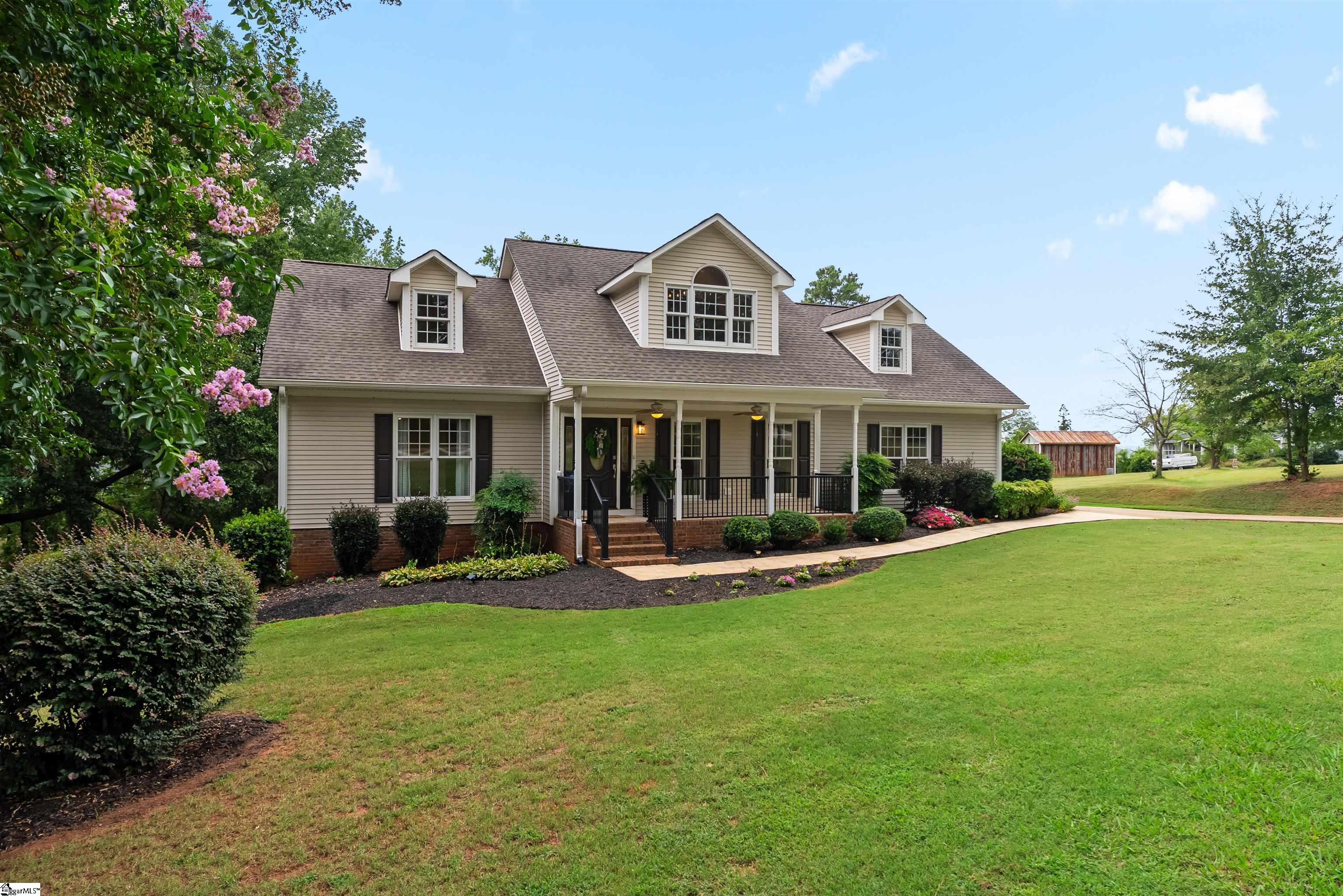 1604205 Property Photo 1