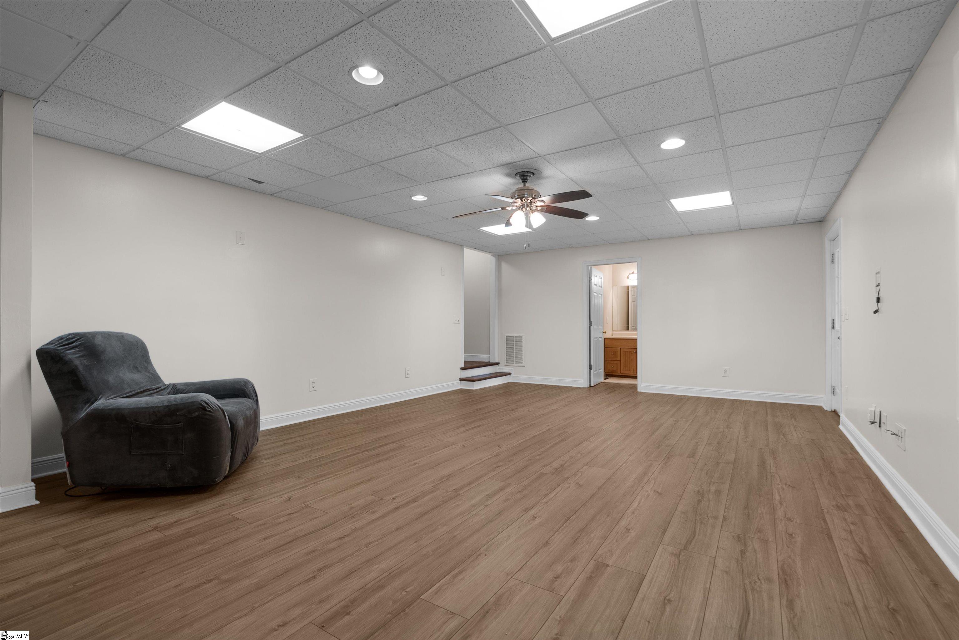 1604205 Property Photo 45