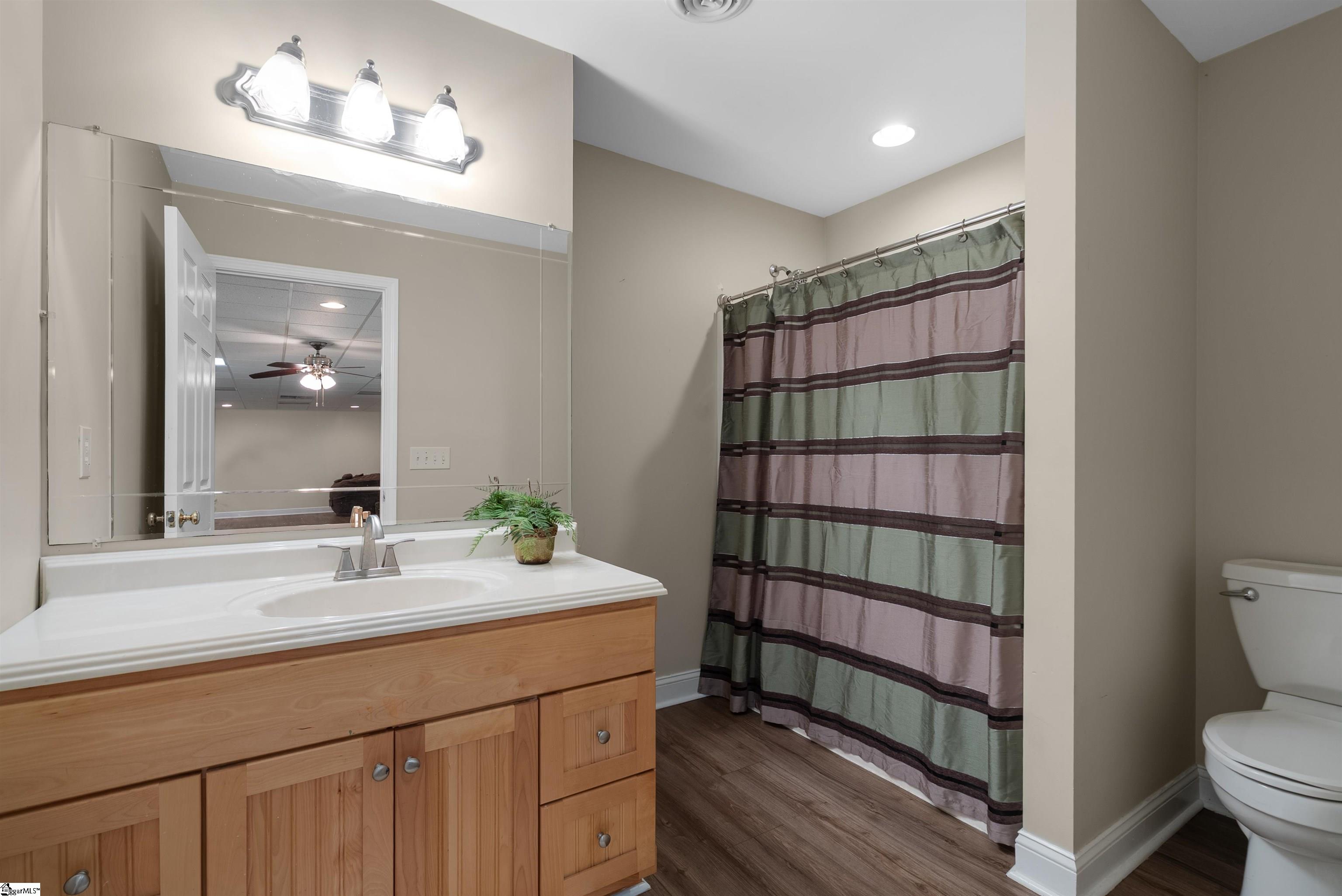 1604205 Property Photo 49