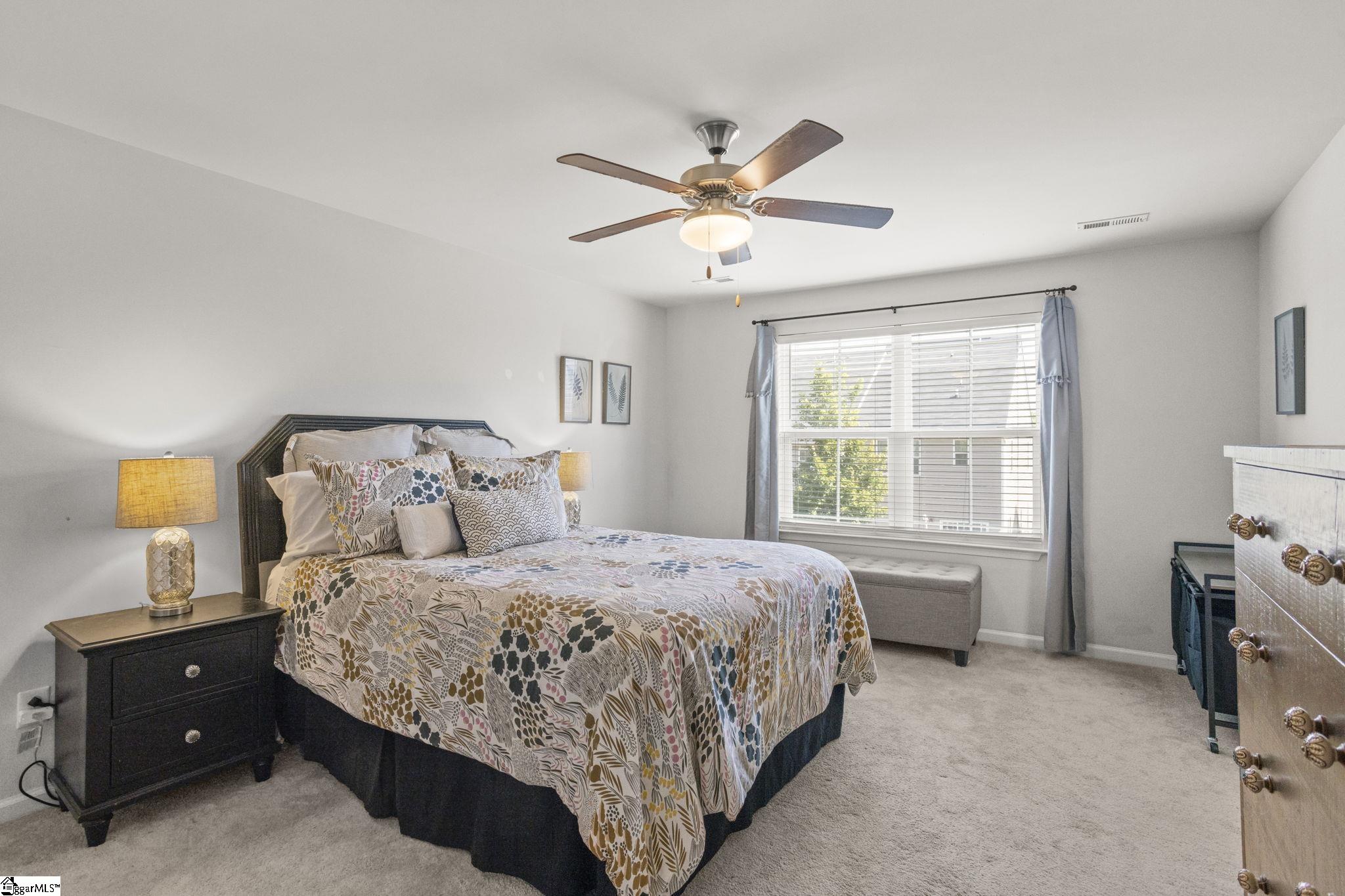 108 Roundtree Drive Property Photo 6