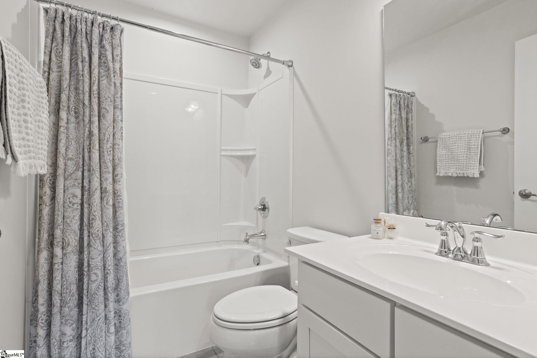 108 Roundtree Drive Property Photo 19