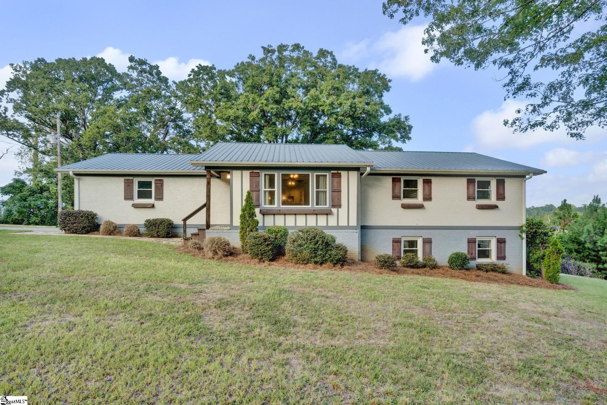 578 Gap Hill Road Property Photo 1