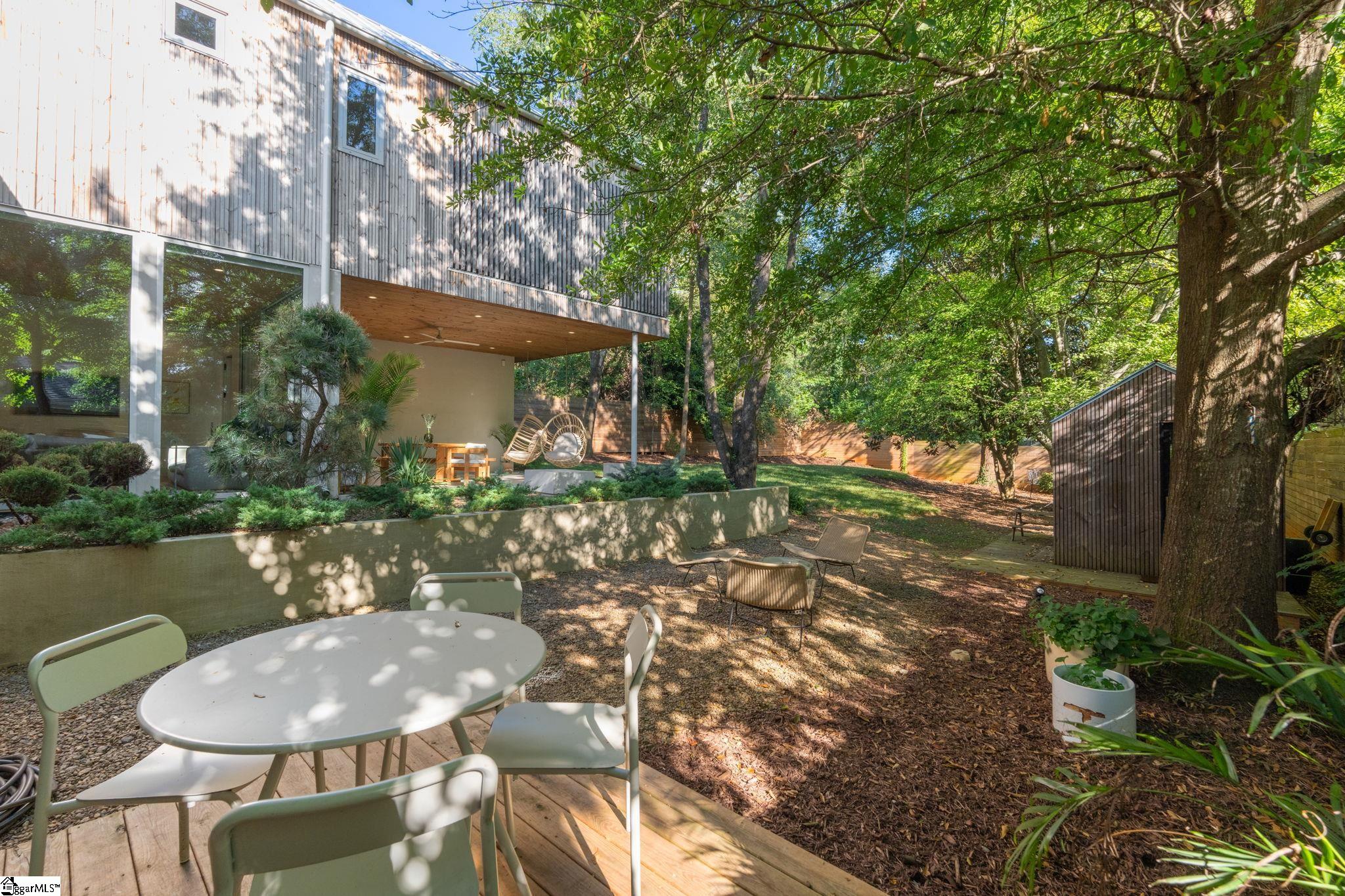22 Woodbine Road Property Photo 36