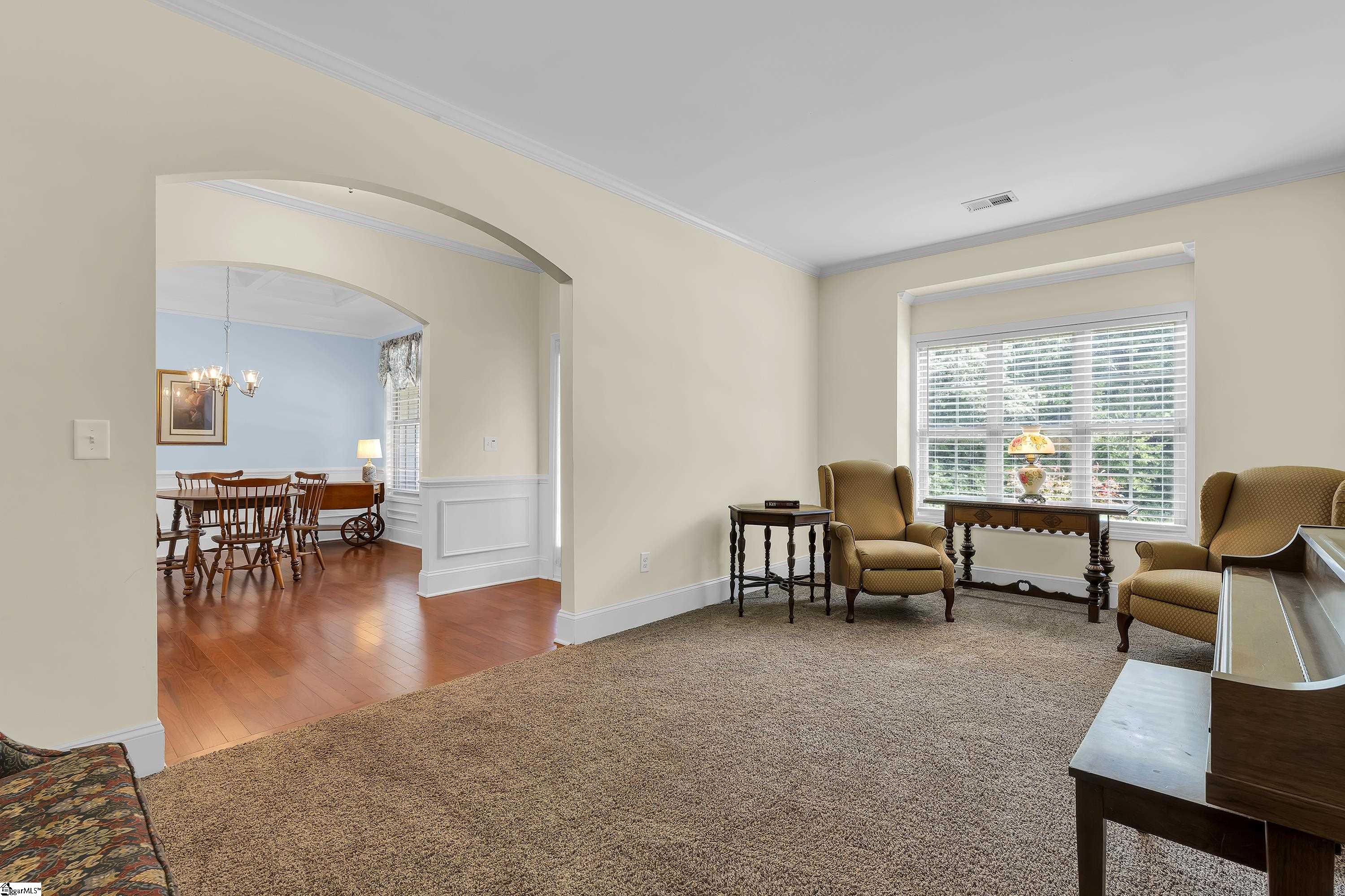 63 Scotts Bluff Drive Property Photo 6