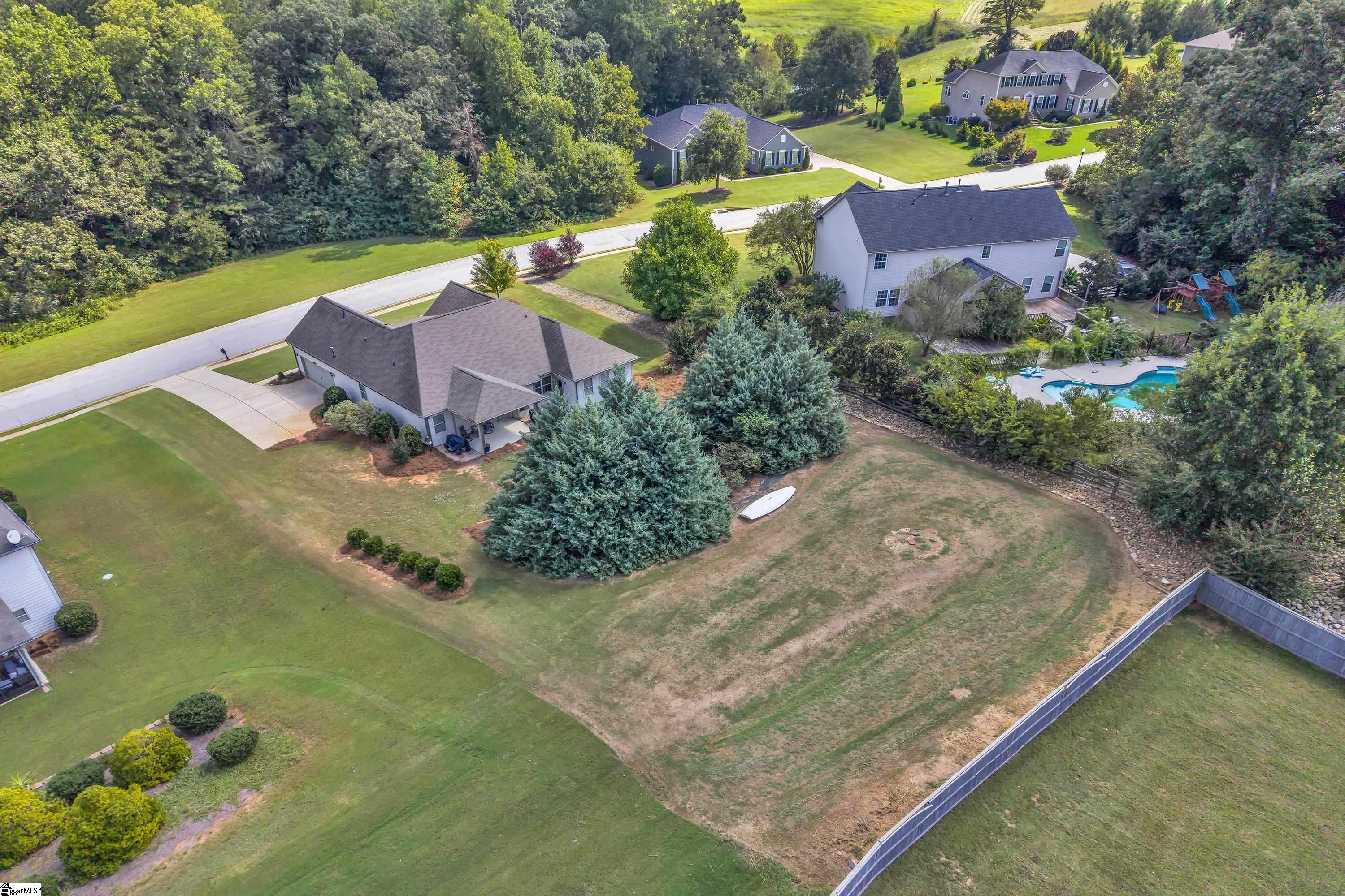 63 Scotts Bluff Drive Property Photo 27