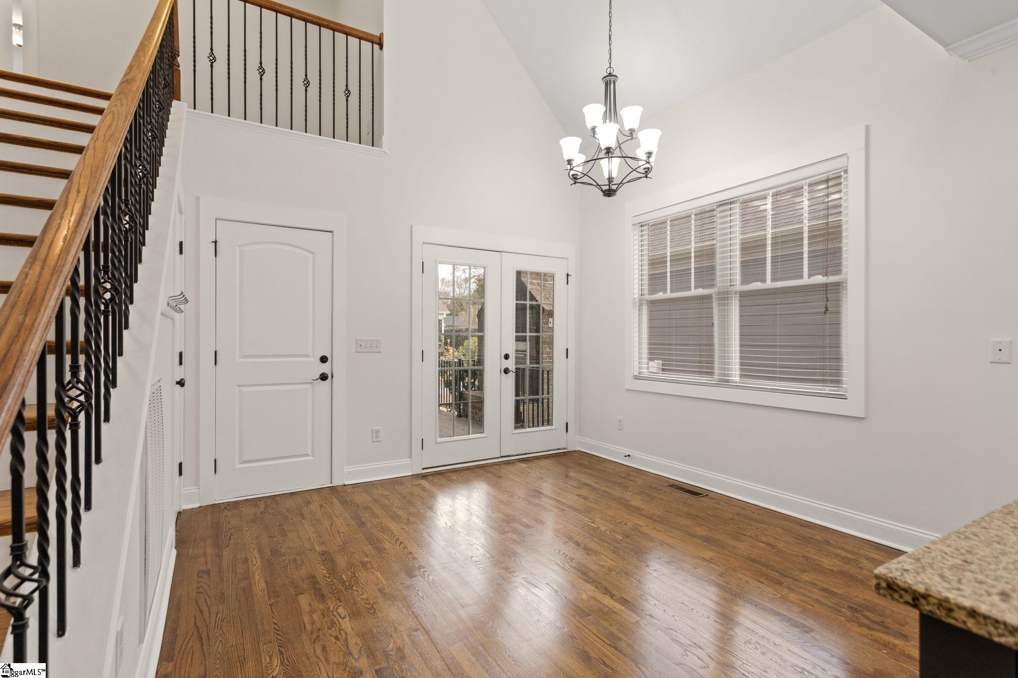 6 Worthington Court Property Photo 17