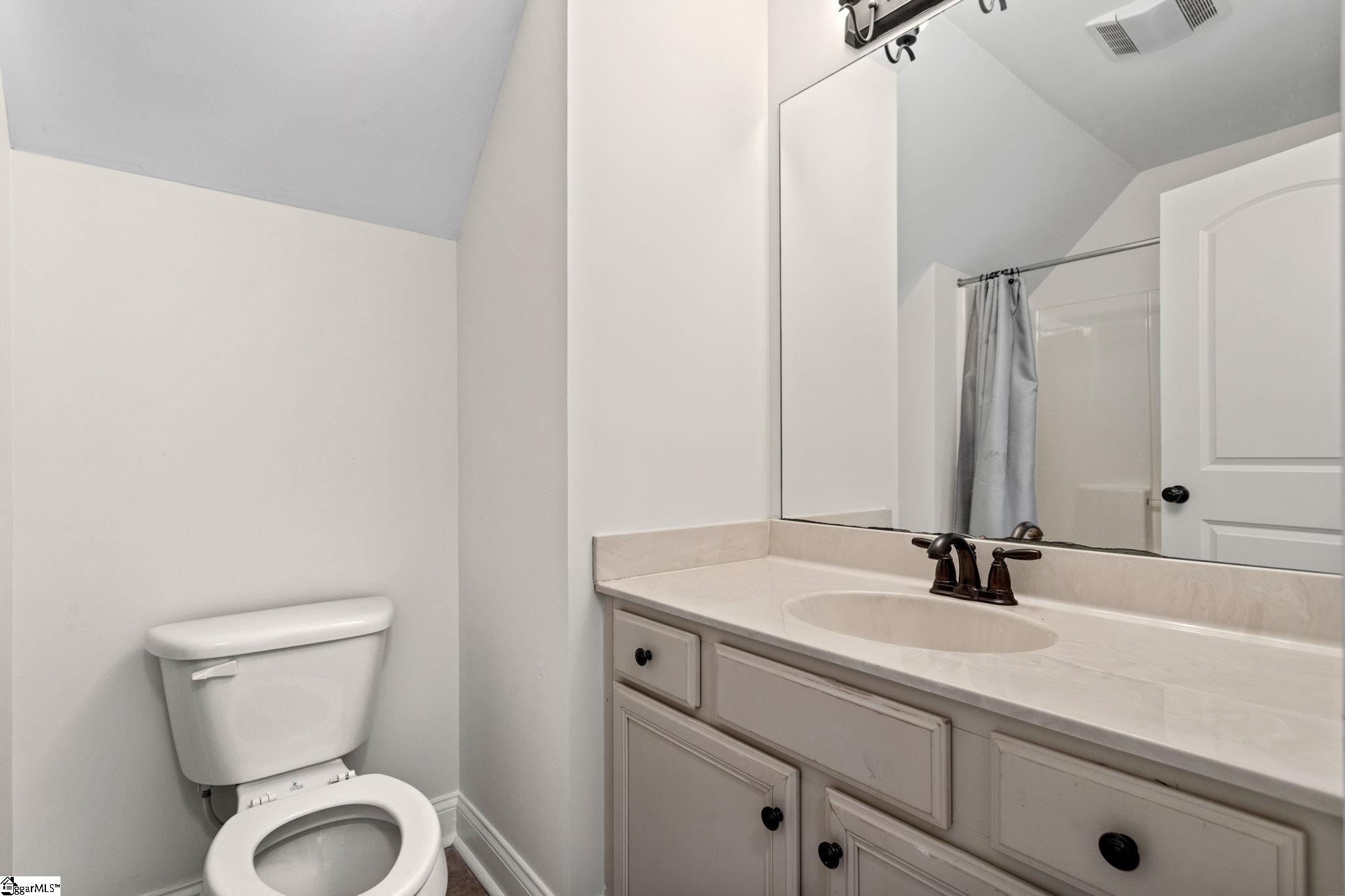 6 Worthington Court Property Photo 32