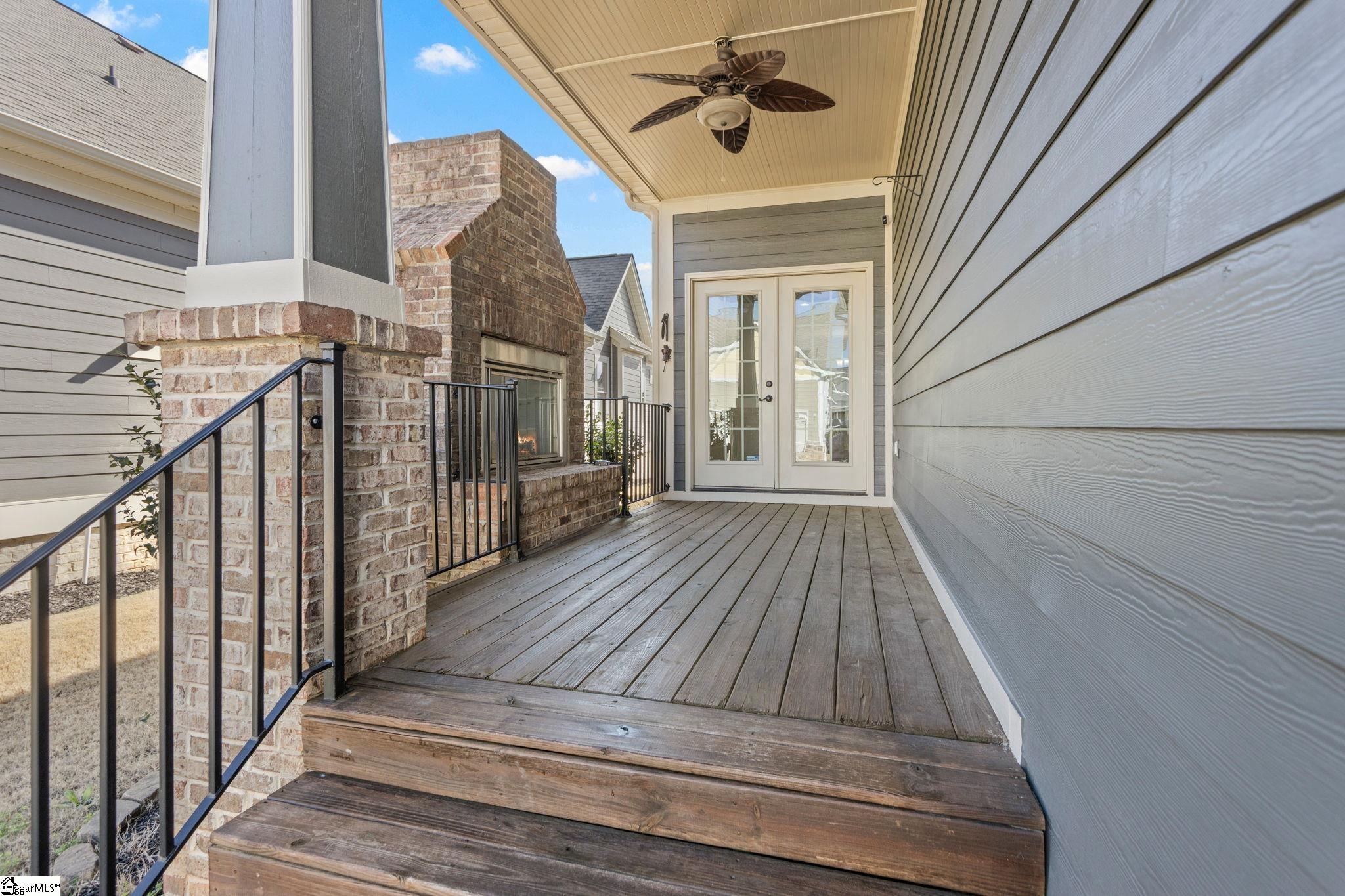 6 Worthington Court Property Photo 38